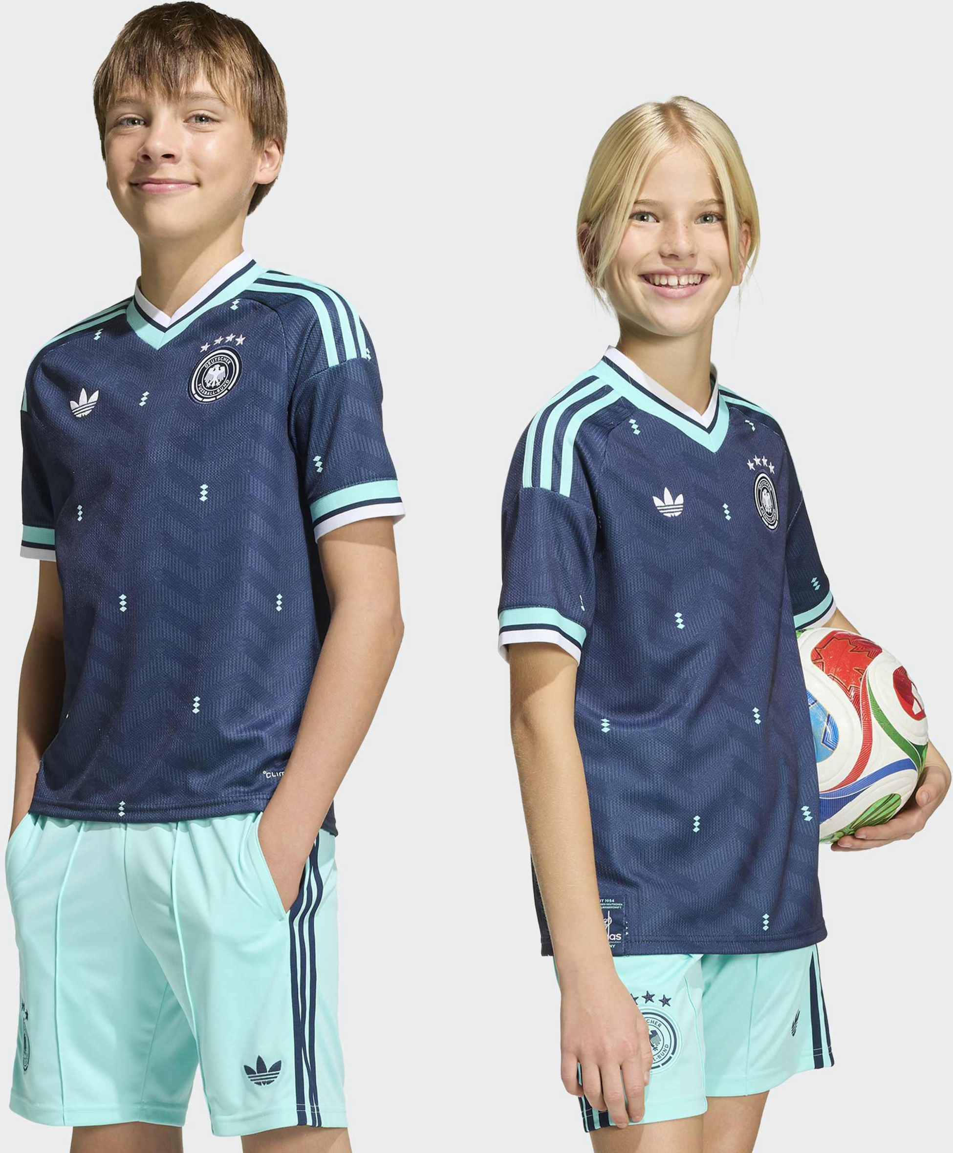 ADIDAS, Adidas Tyskland 26 Bortatr&ouml;ja F&ouml;r Barn