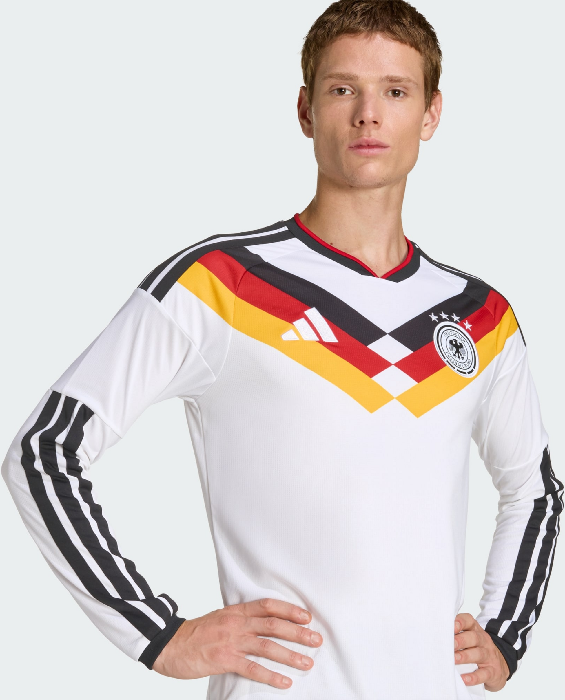 ADIDAS, Adidas Tyskland 26 L&aring;ng&auml;rmad Hemmatr&ouml;ja