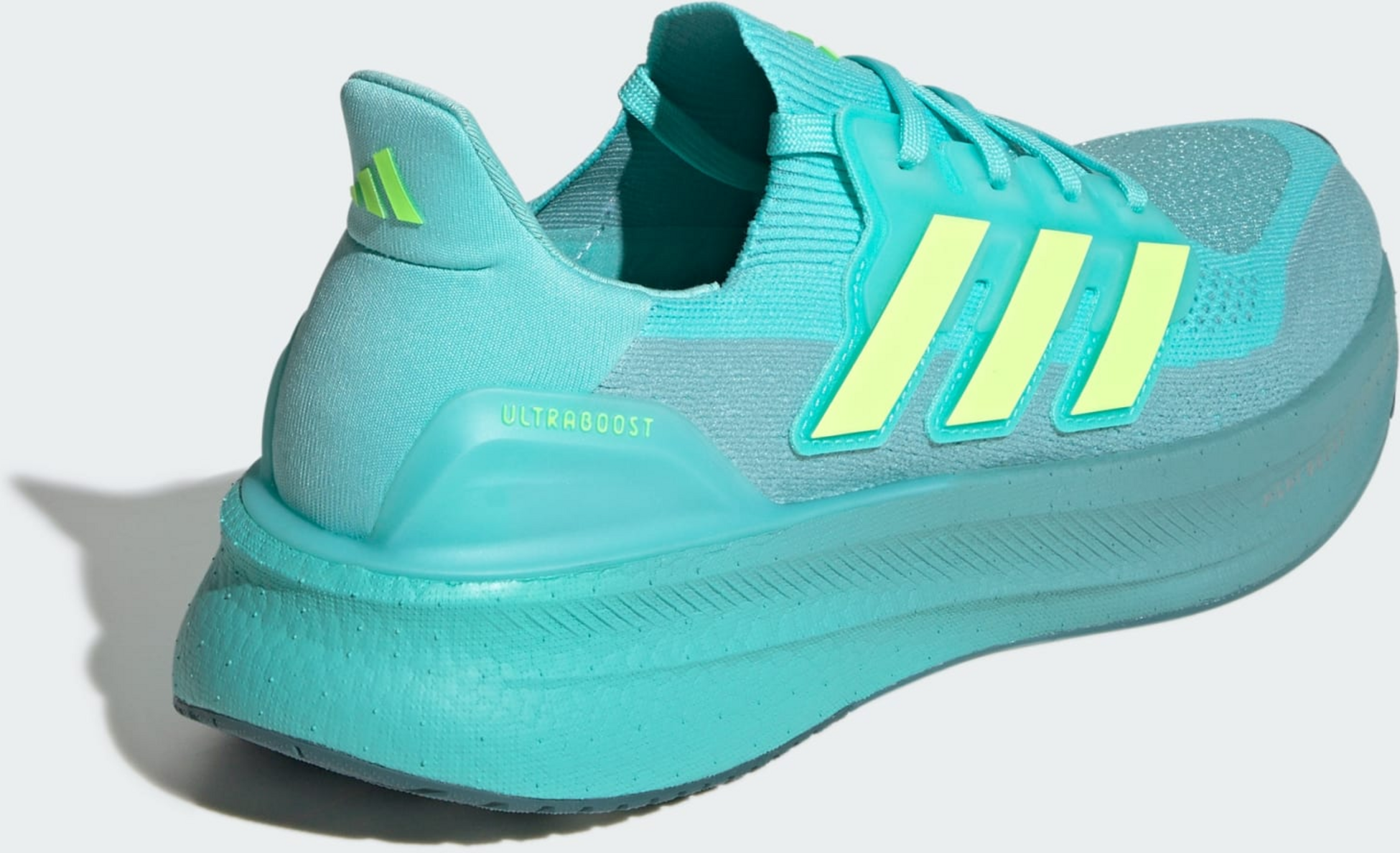 ADIDAS, Adidas Ultraboost 5 Skor