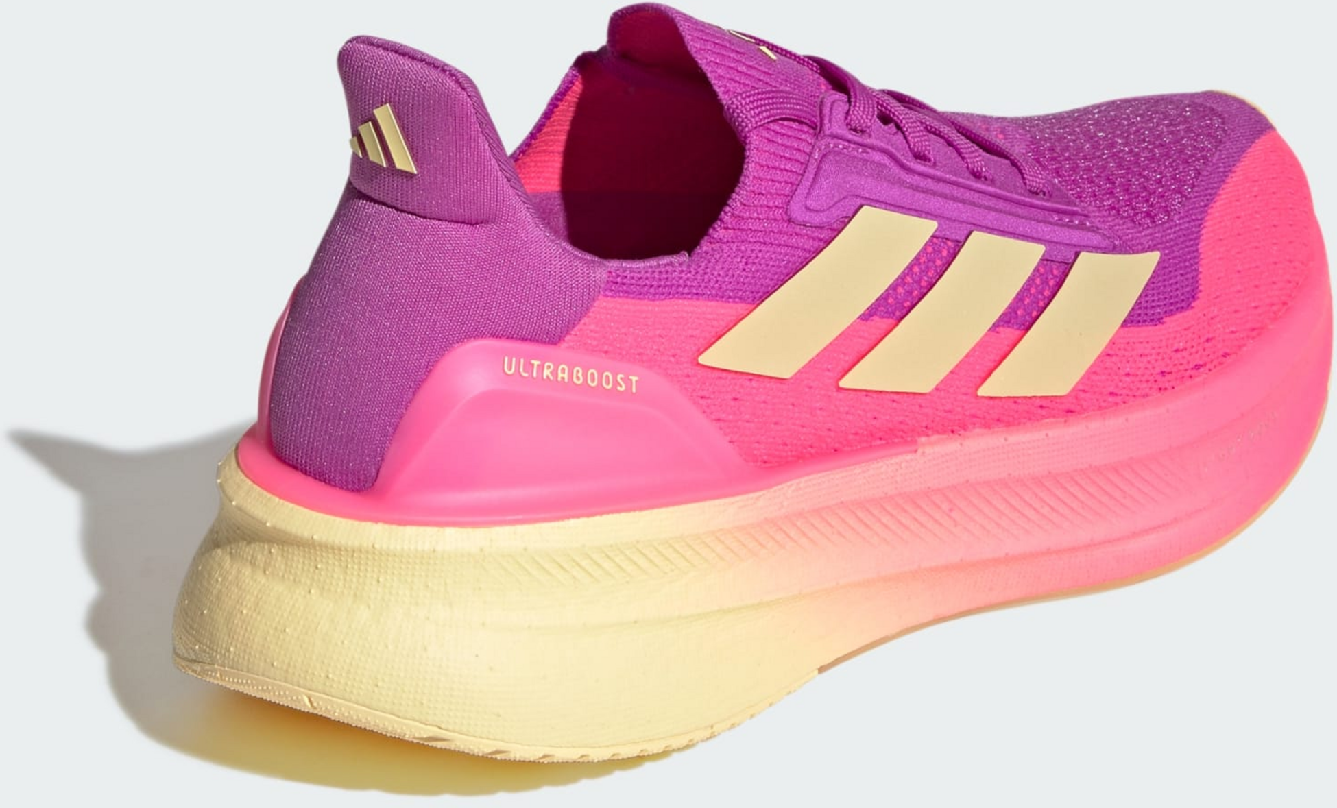 ADIDAS, Adidas Ultraboost 5x Skor