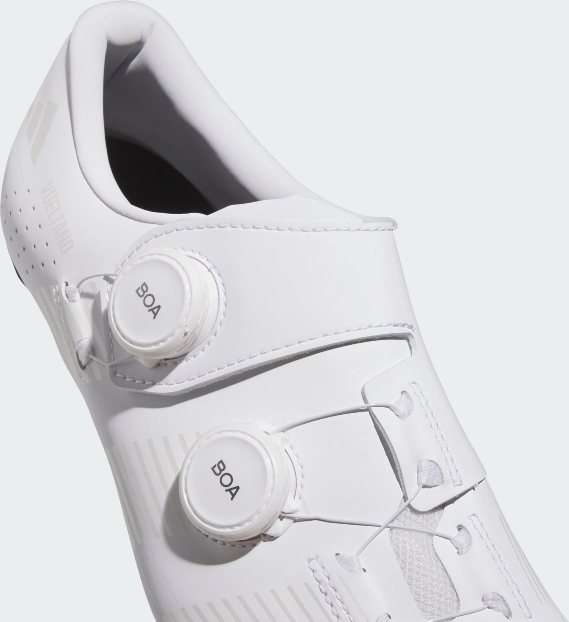 ADIDAS, Adidas Vueltano Carbon Skor