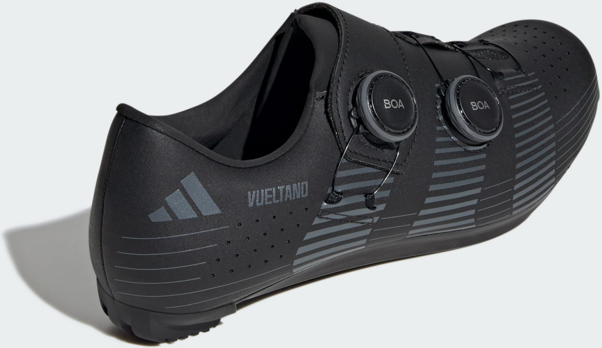 ADIDAS, Adidas Vueltano Carbon Skor