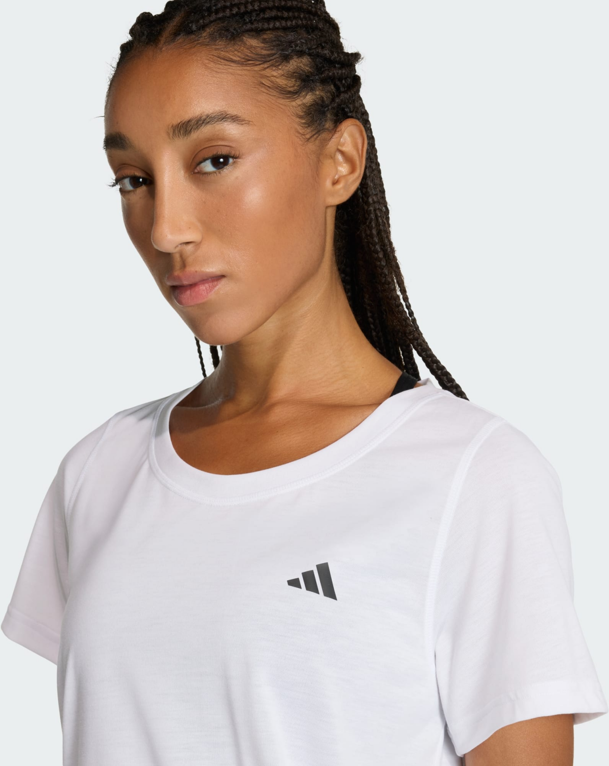 ADIDAS, Adidas Workout Essentials T-shirt Med Djup Urringning