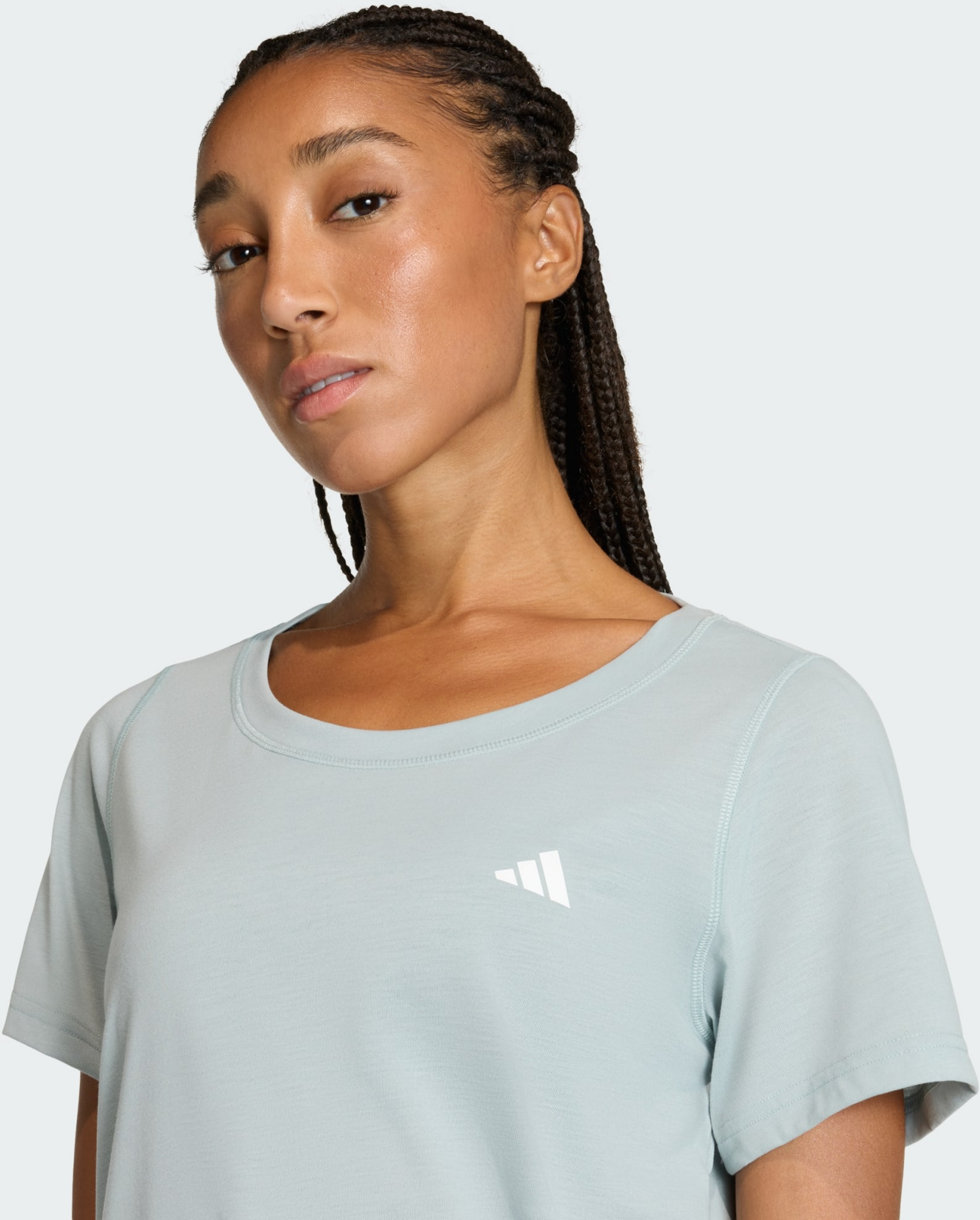 ADIDAS, Adidas Workout Essentials T-shirt Med Djup Urringning