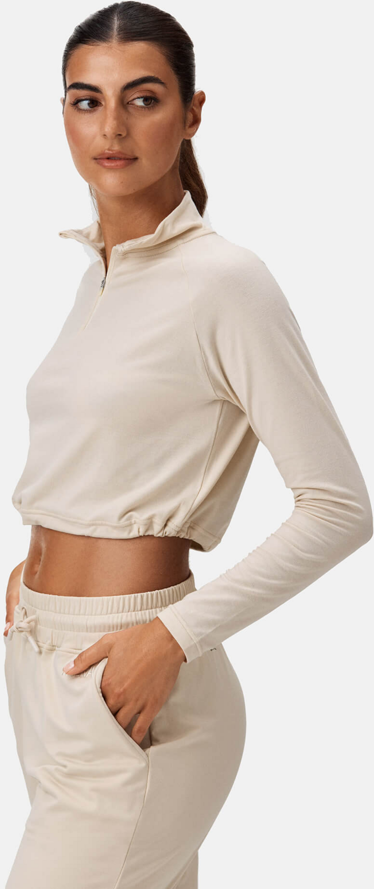 ALERA, Aesthetic Cropped 1/4 Zip