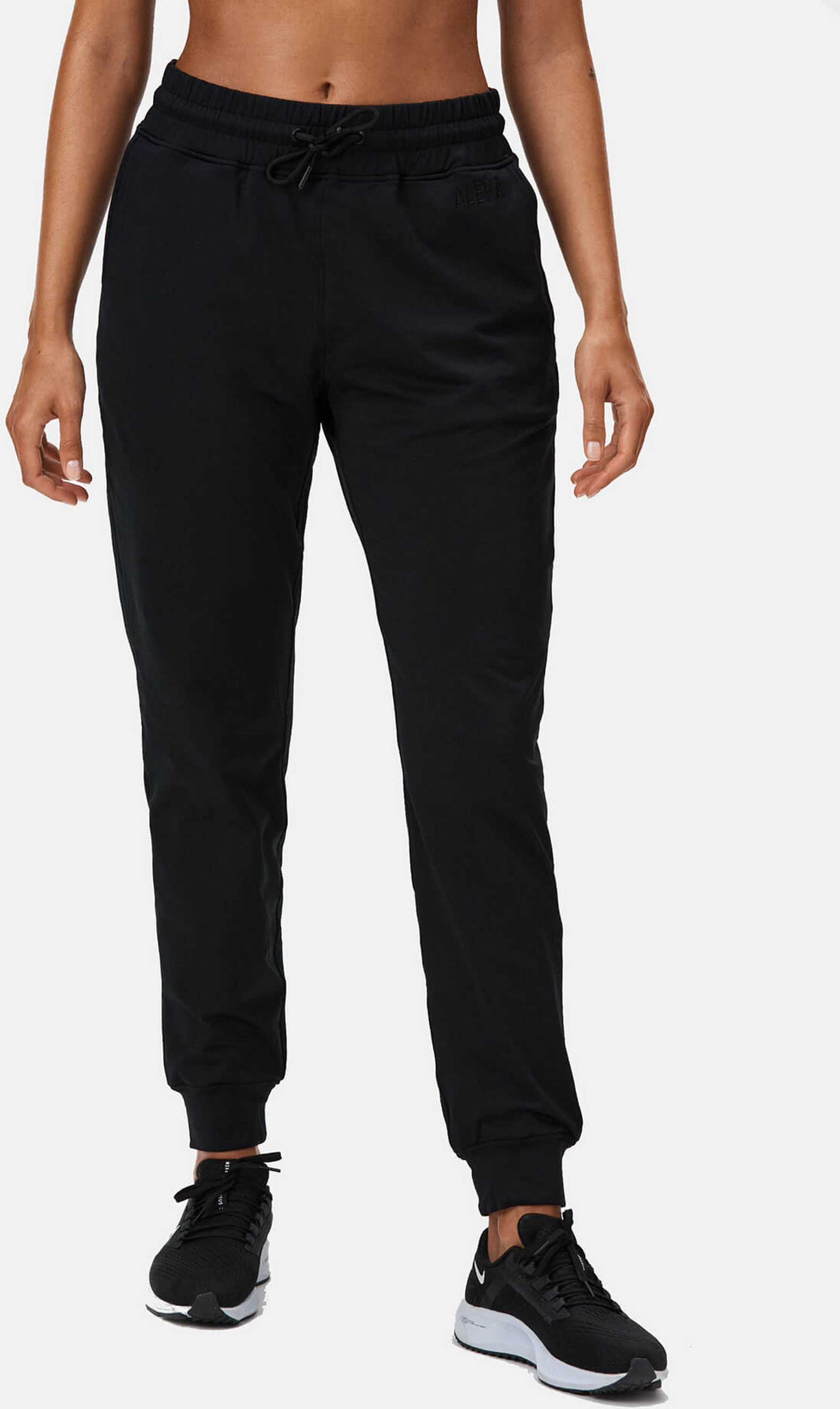 ALERA, Aesthetic Jogger