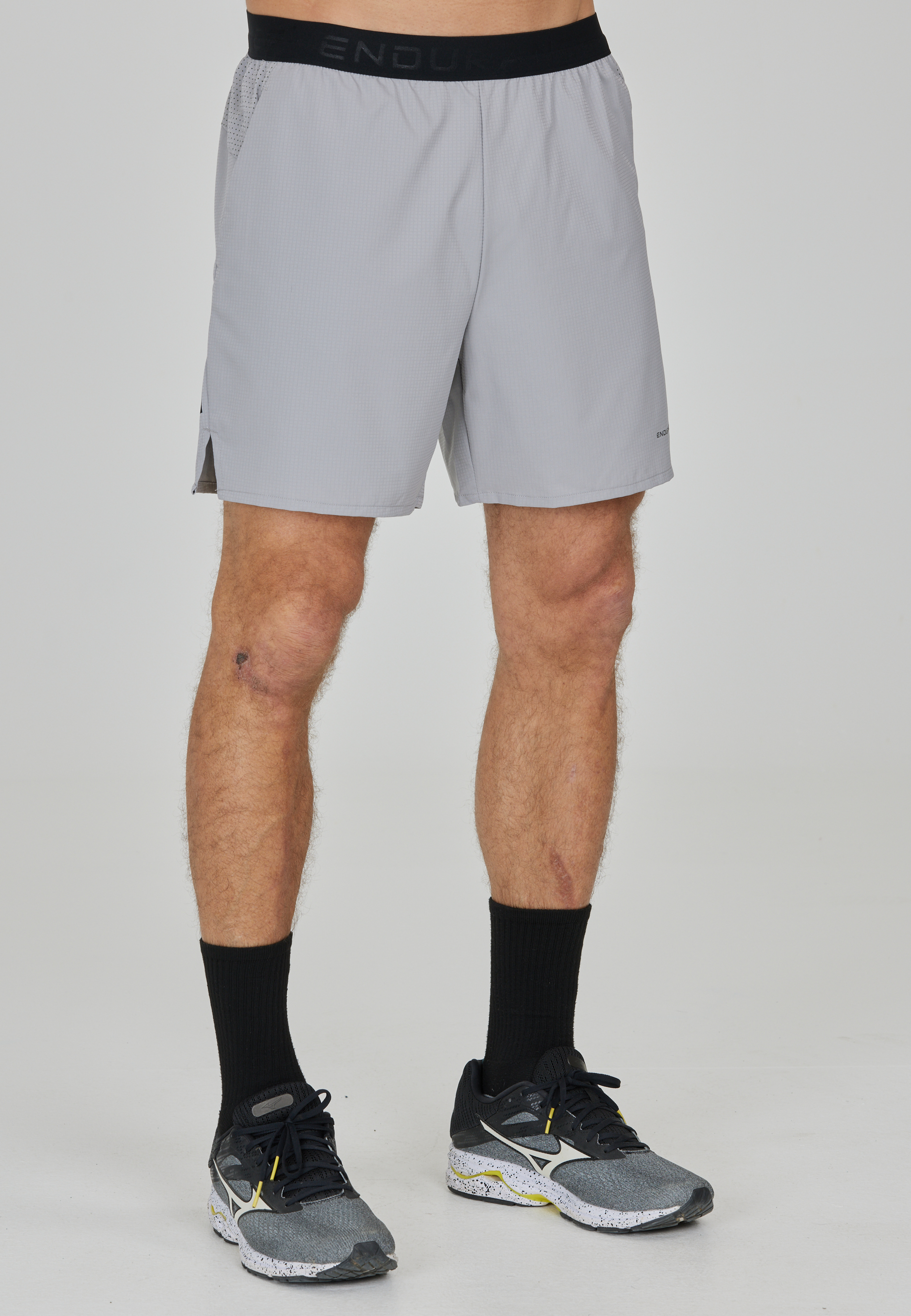 ENDURANCE, Air Shorts