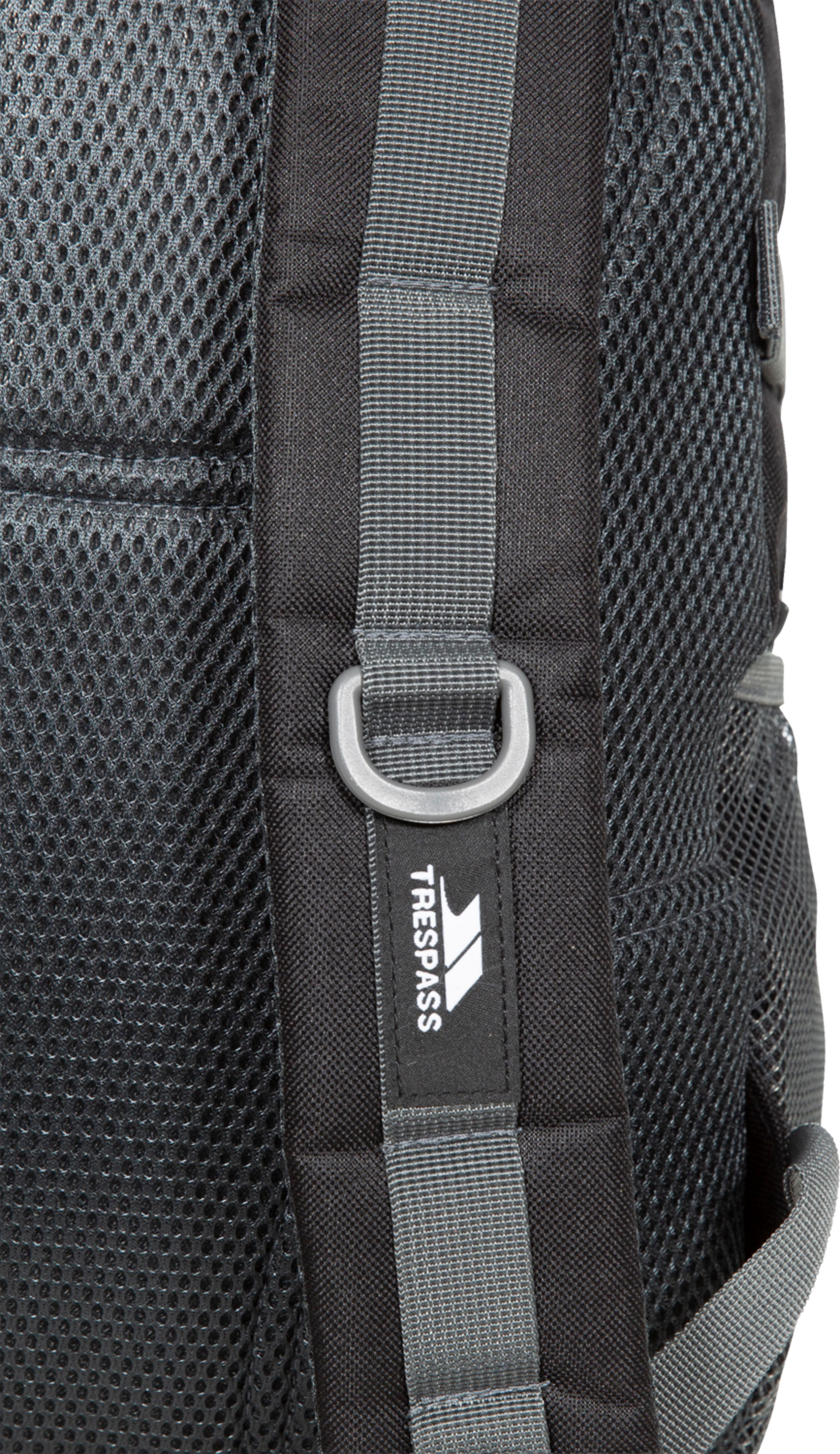 TRESPASS, Albus - Reppu