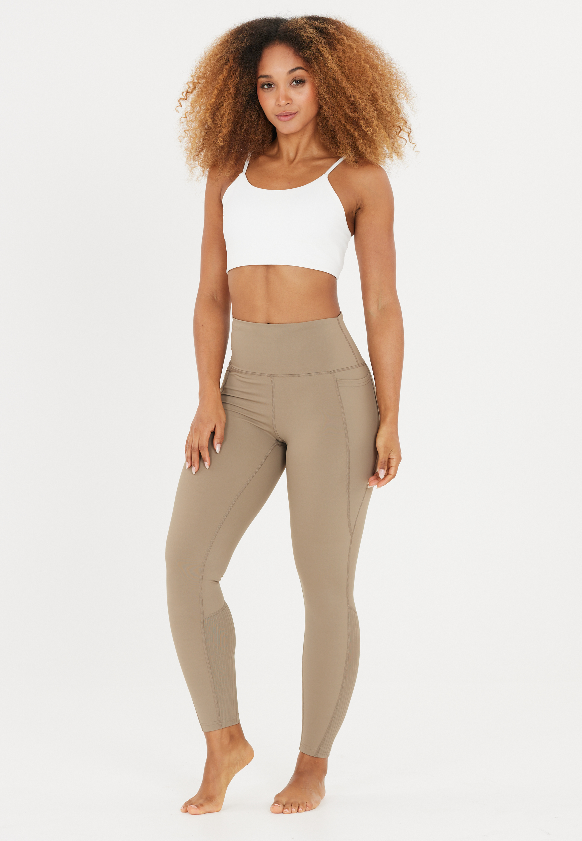 ATHLECIA, Aliya Tight