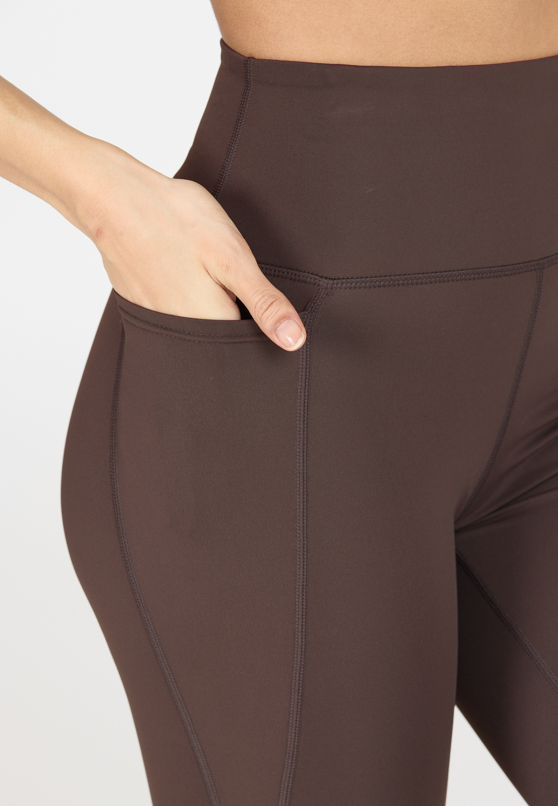 ATHLECIA, Aliya Tight