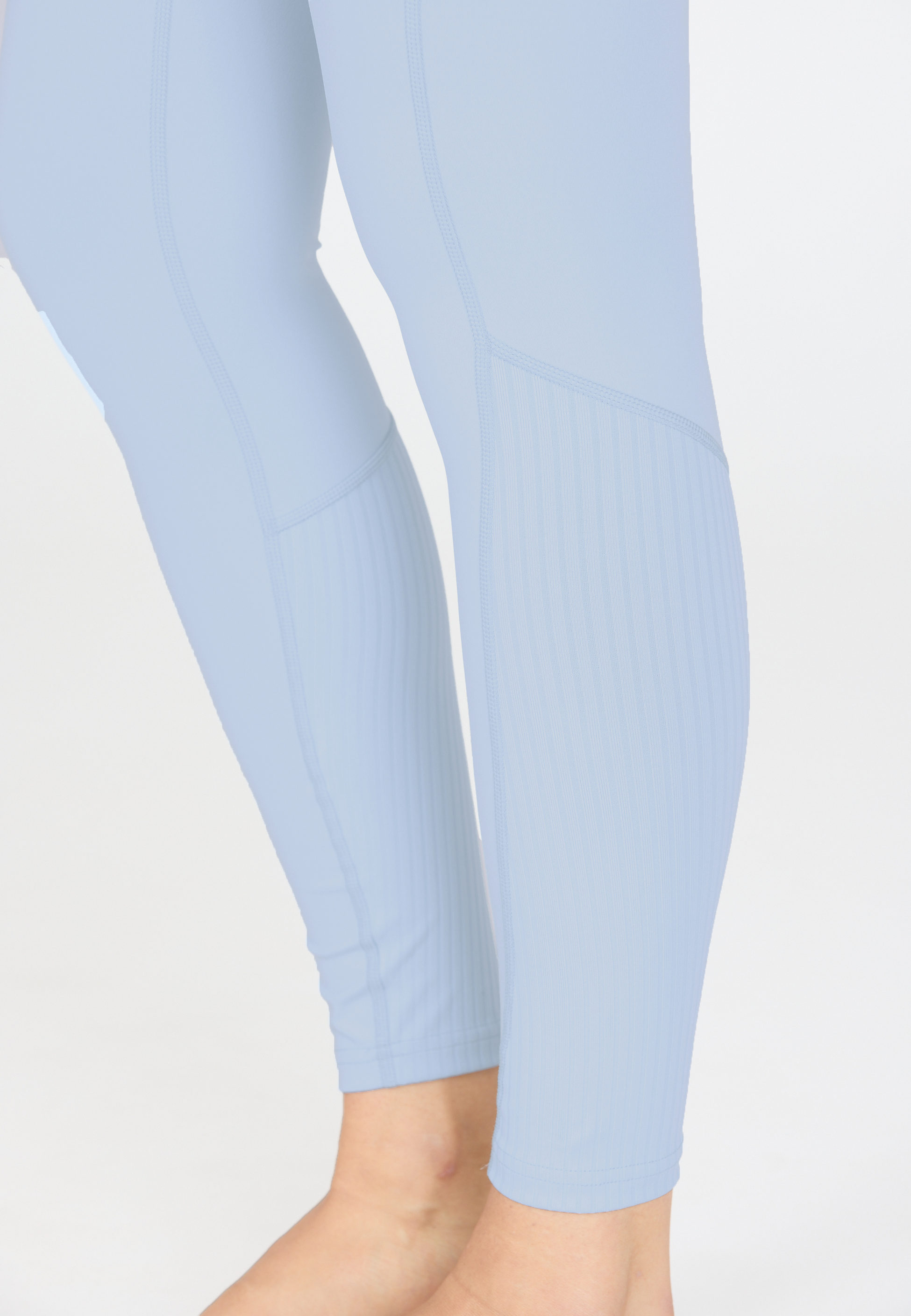 ATHLECIA, Aliya Tight