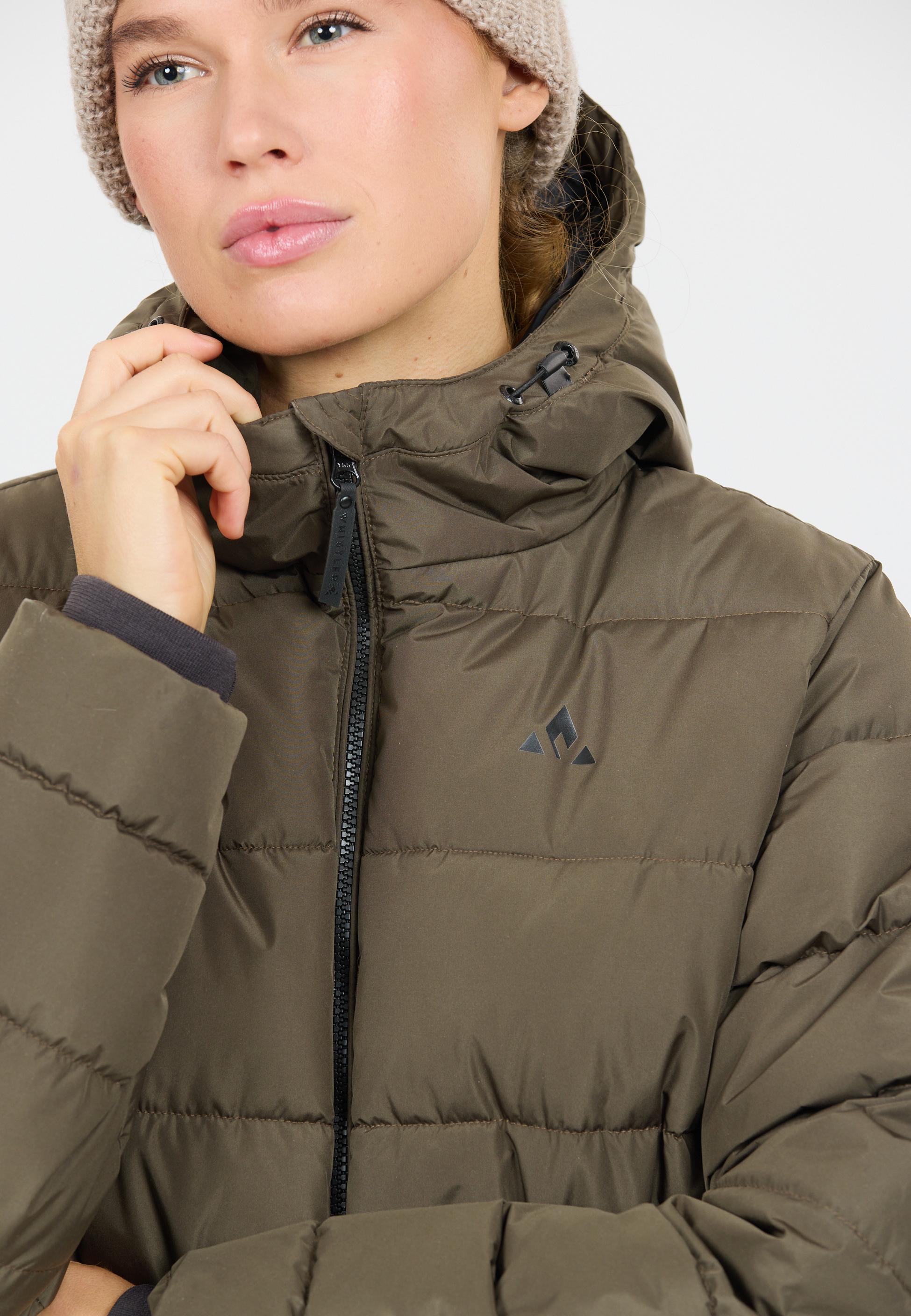 WHISTLER, Amaret Coat