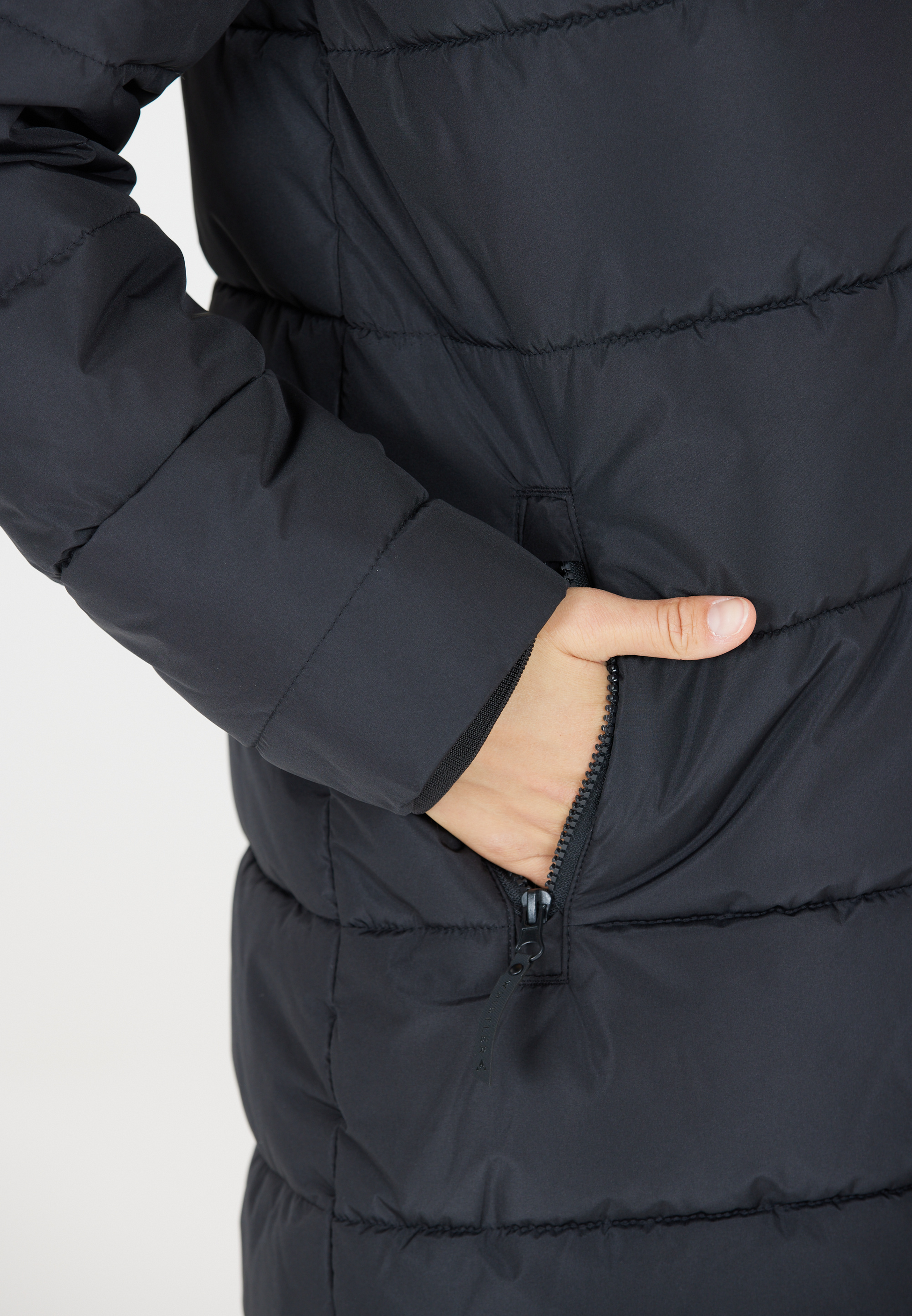 WHISTLER, Amaret Coat