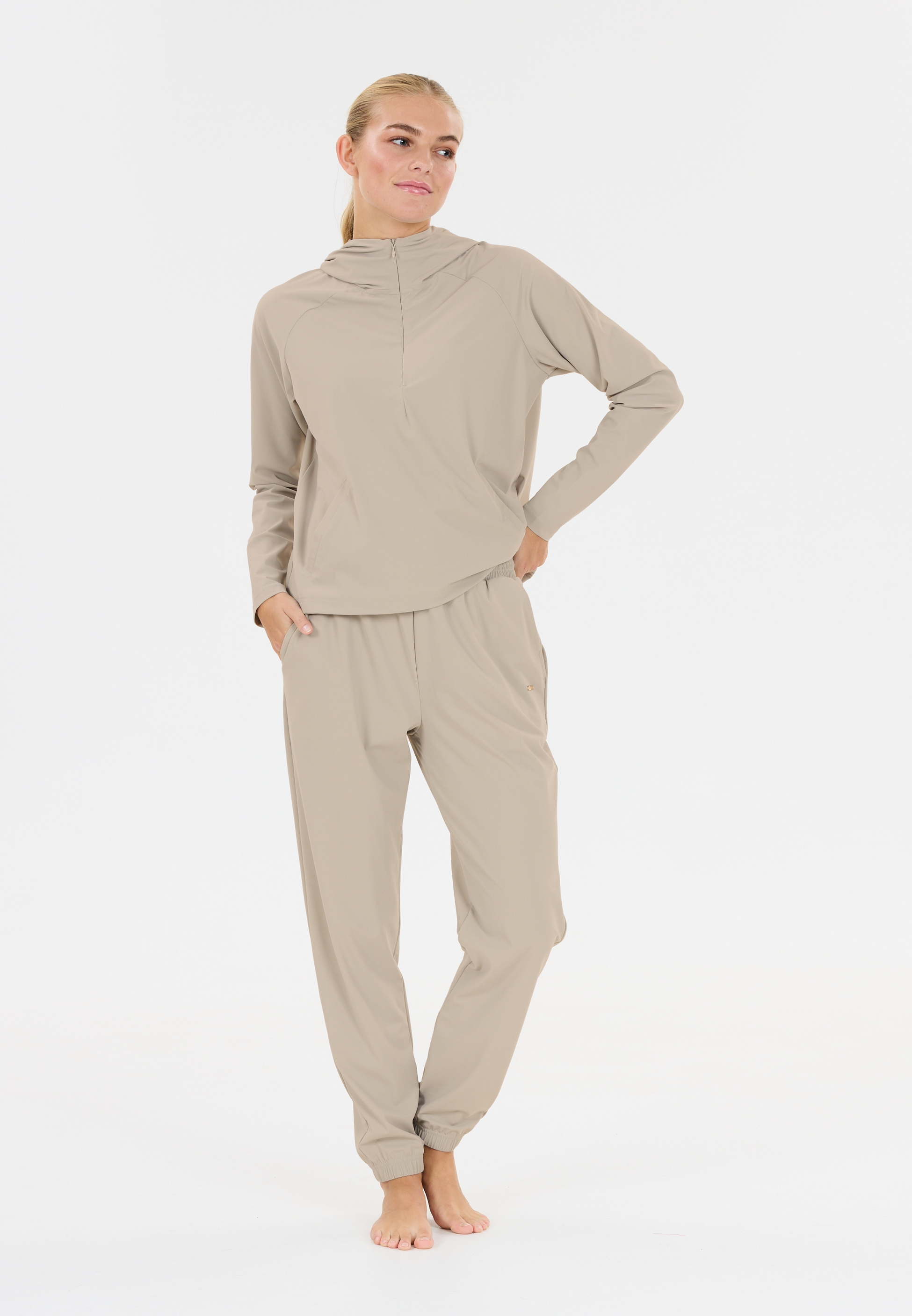 ATHLECIA, Amis Trousers