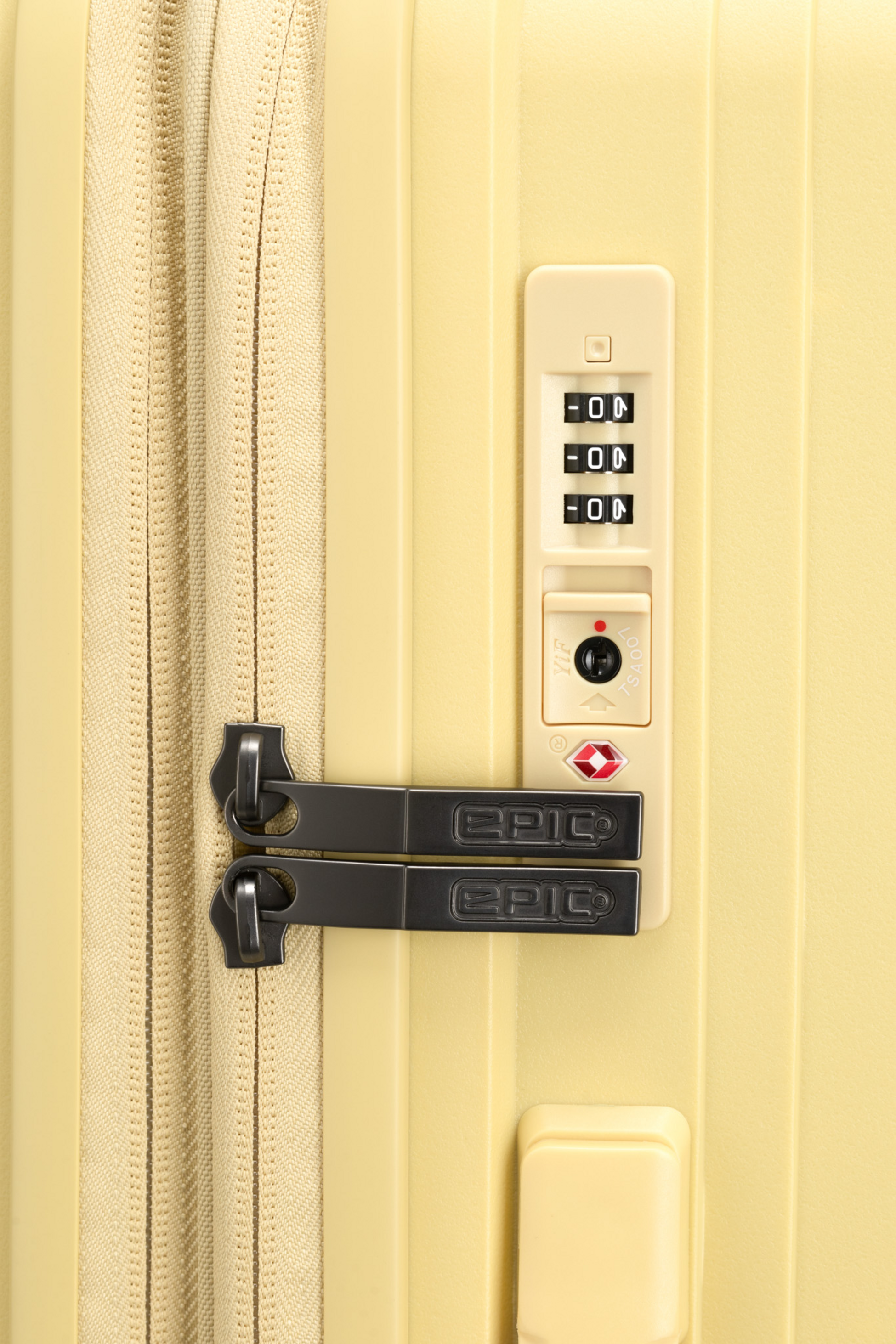 EPIC, Anthem Resv&auml;ska 65 Cm