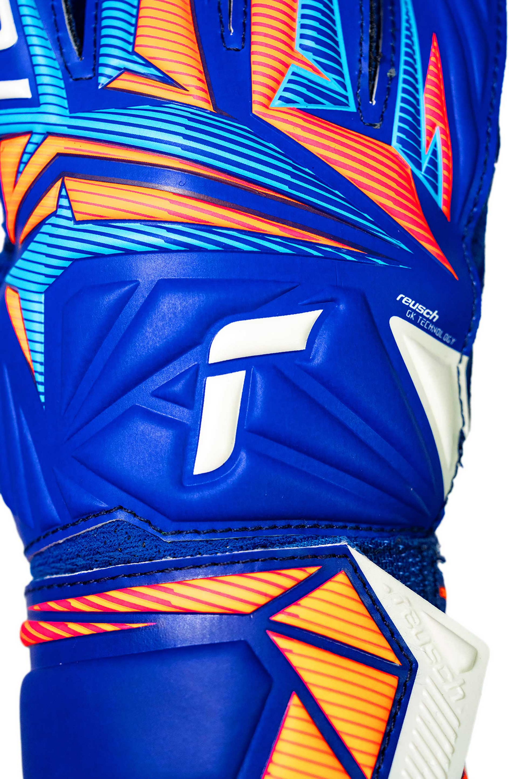 REUSCH, Attrakt Solid Junior