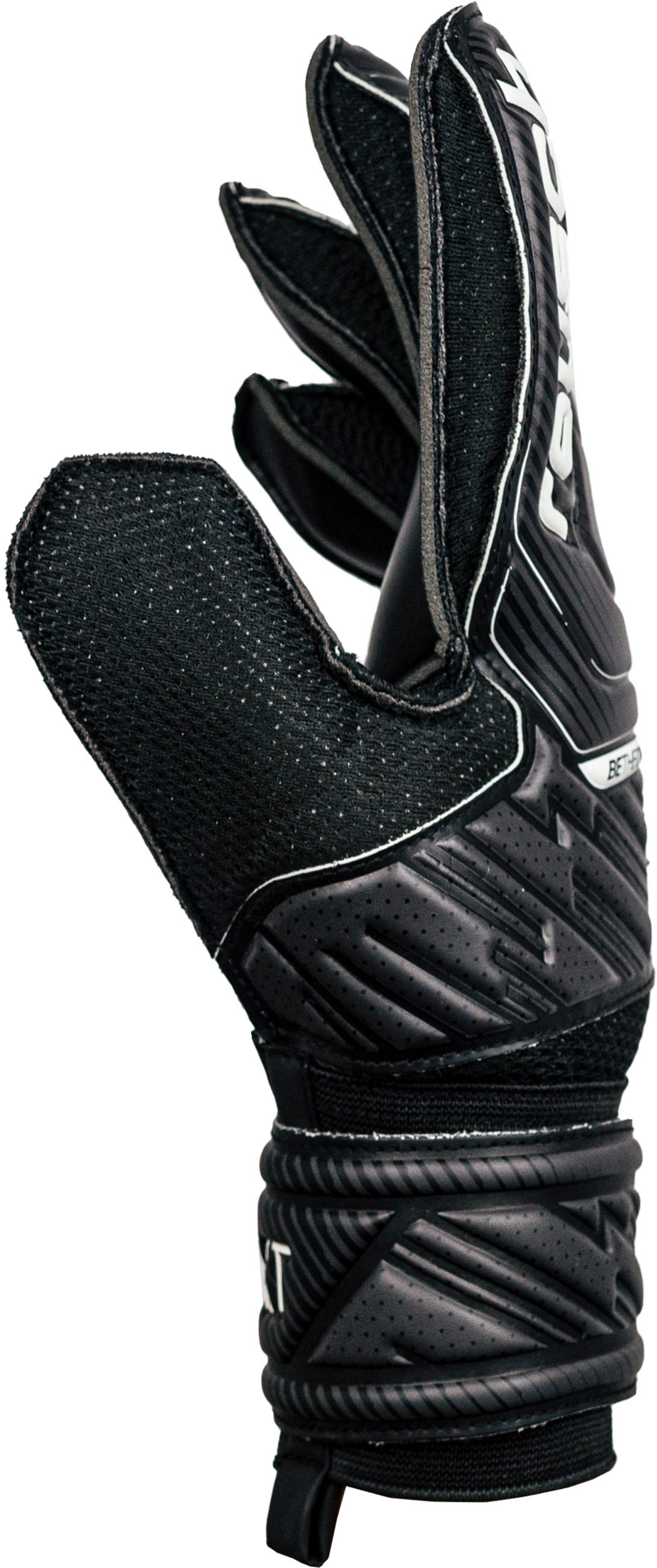 REUSCH, Attrakt Solid