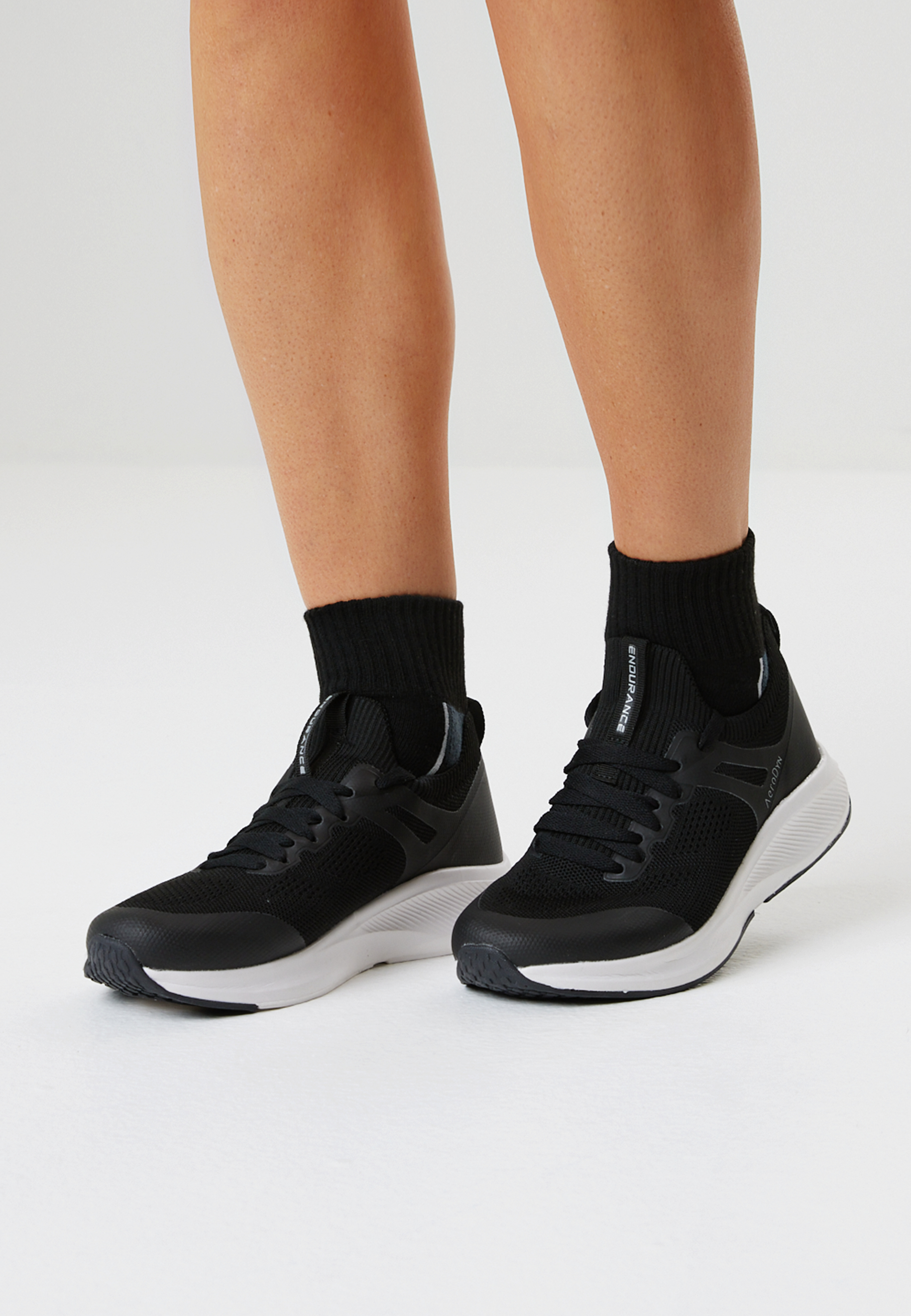 ENDURANCE, Avery Socks 8-pack