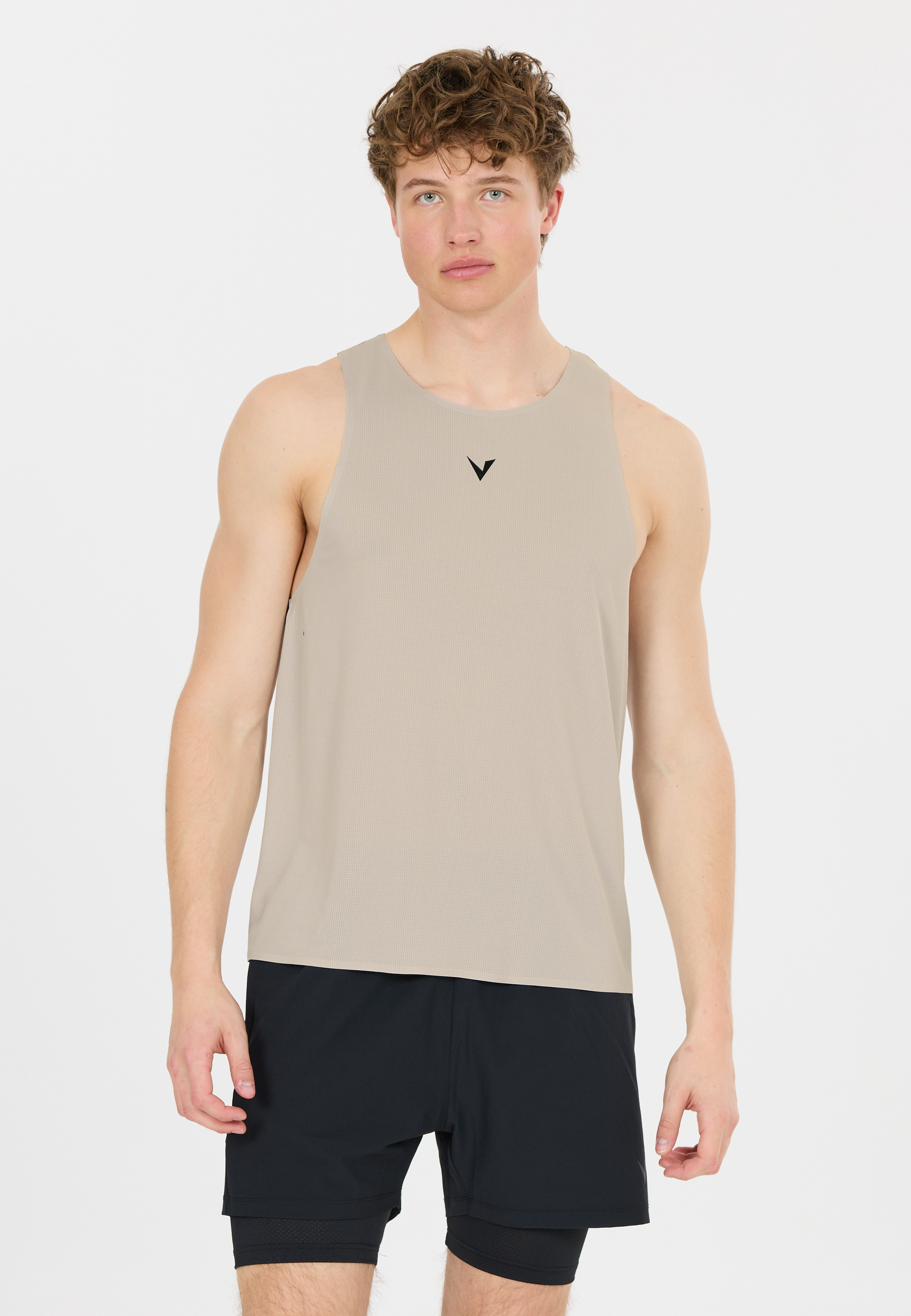 VIRTUS, Ayaan