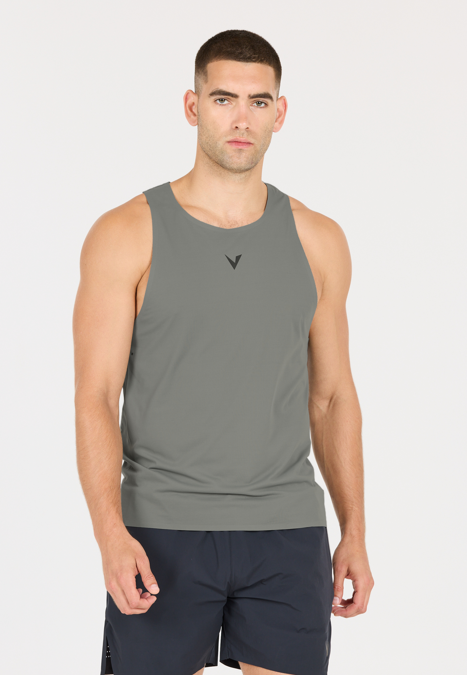 VIRTUS, Ayaan