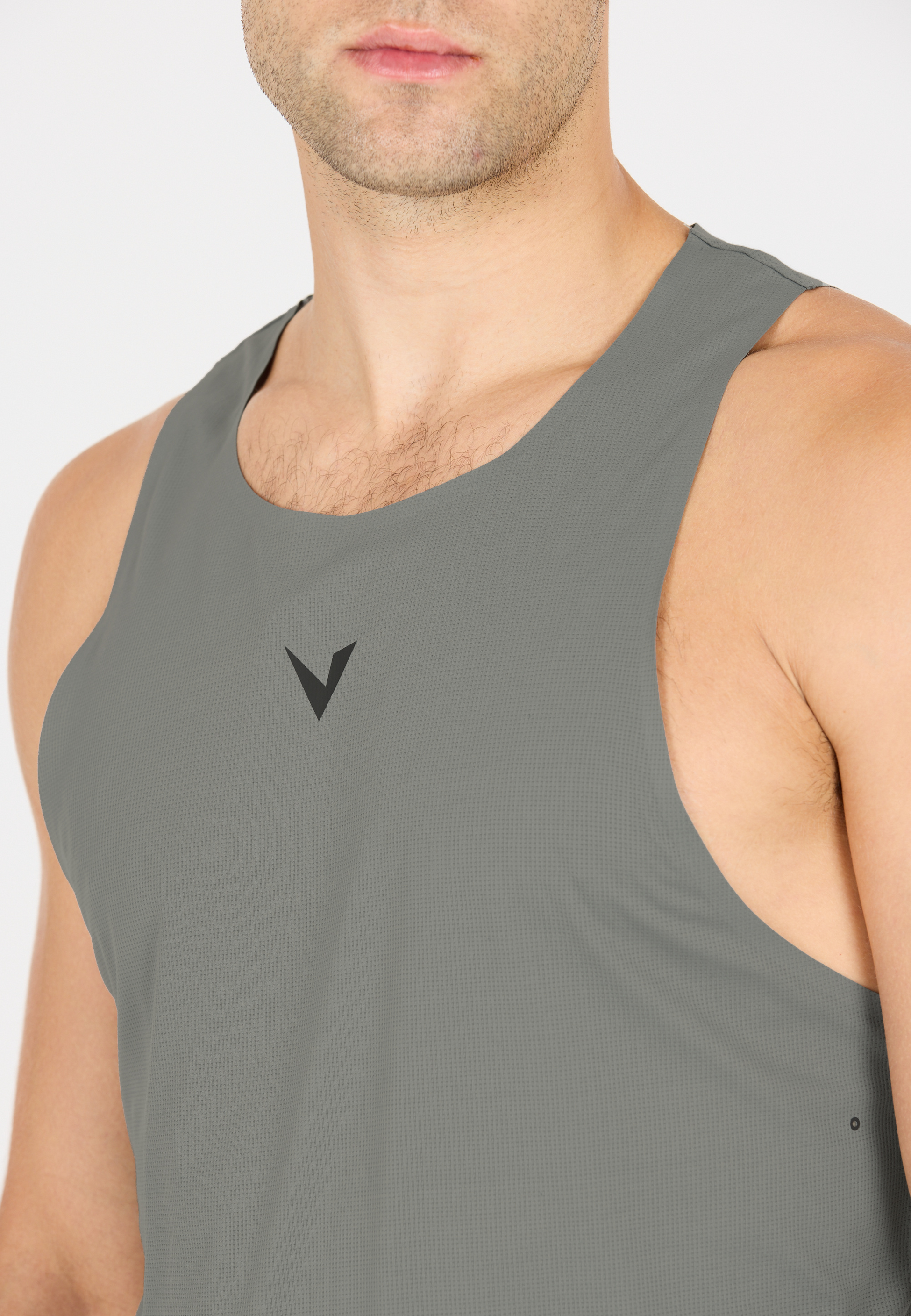 VIRTUS, Ayaan