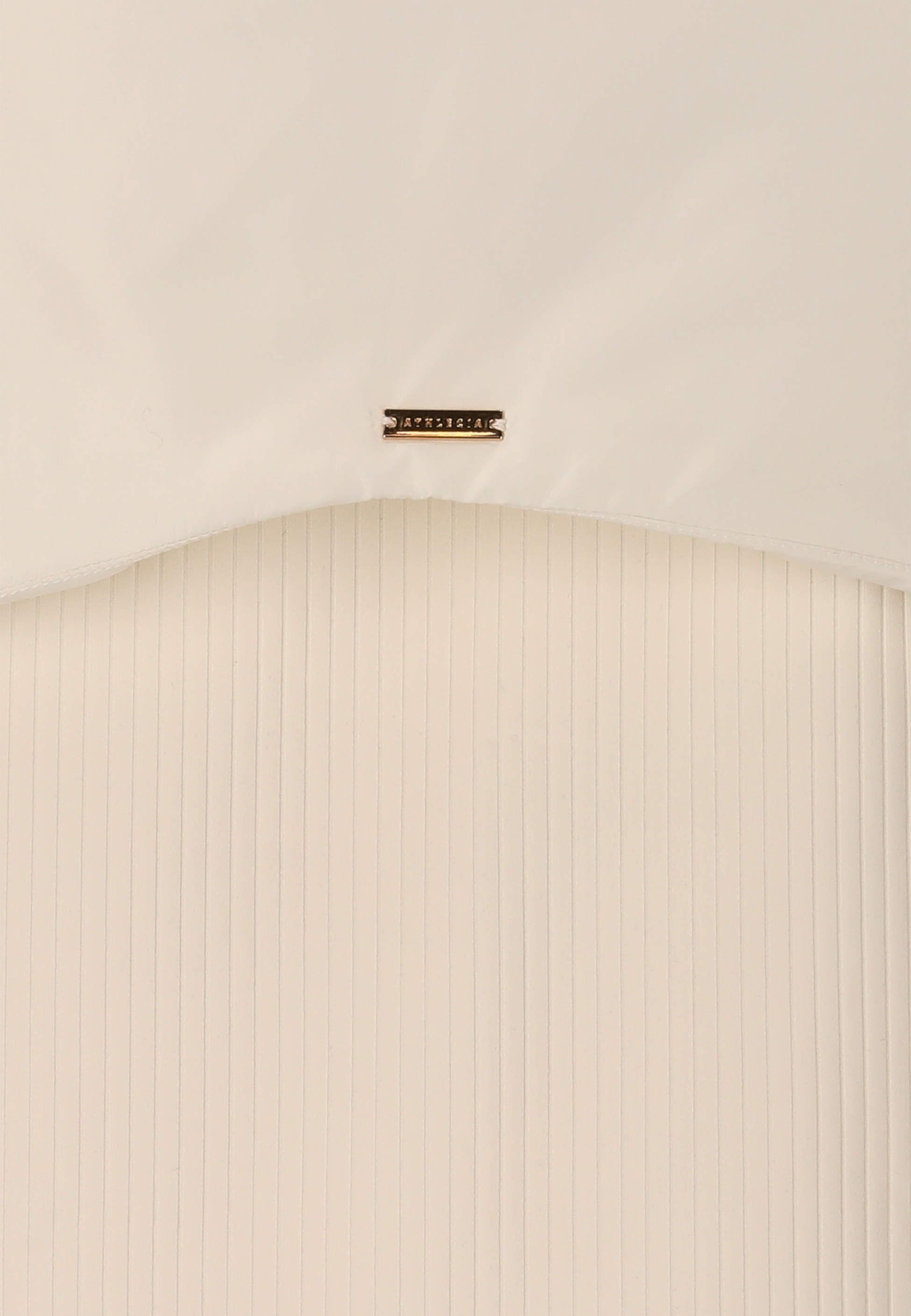 ATHLECIA, Ayanda Vest