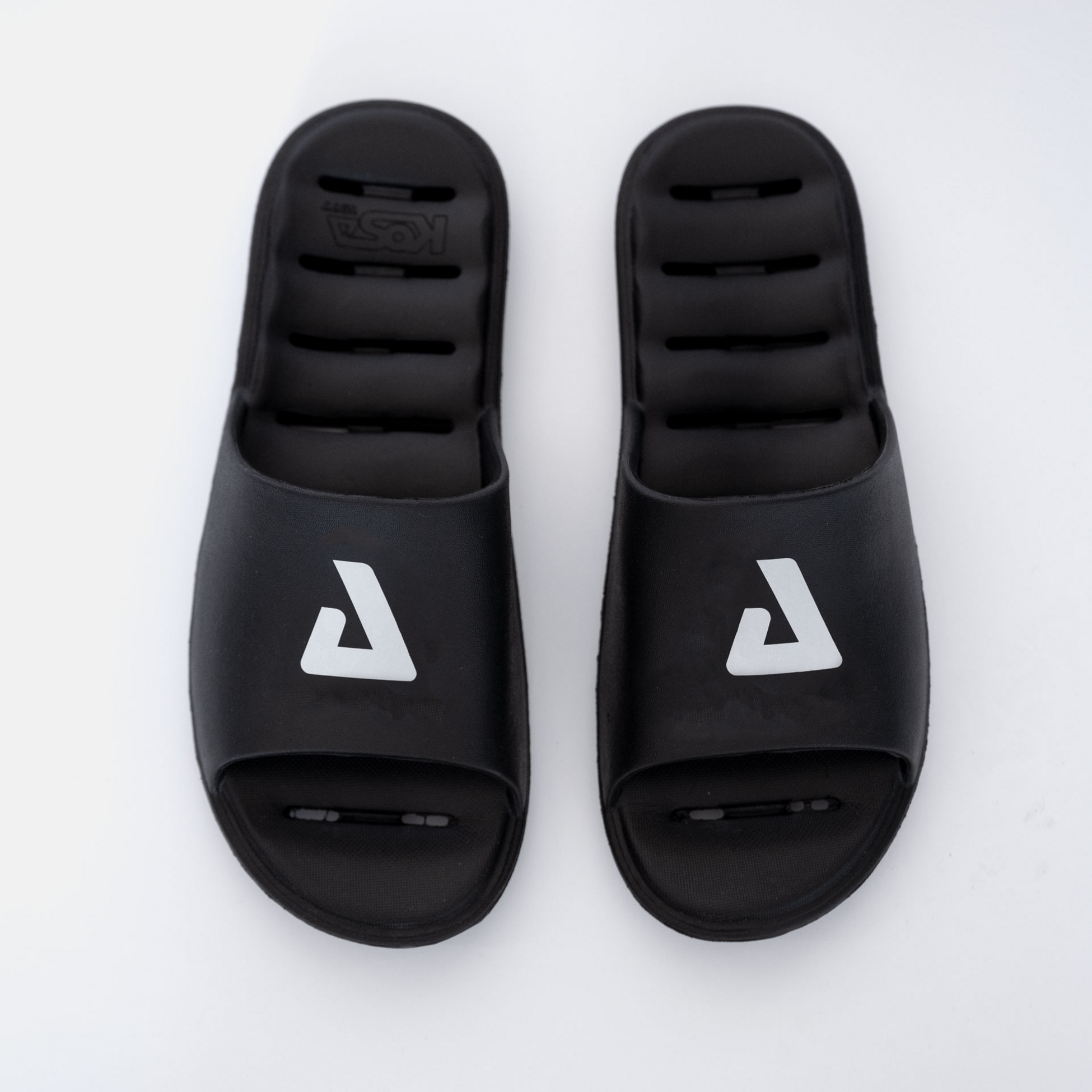 KOSA, Badtofflor Svart