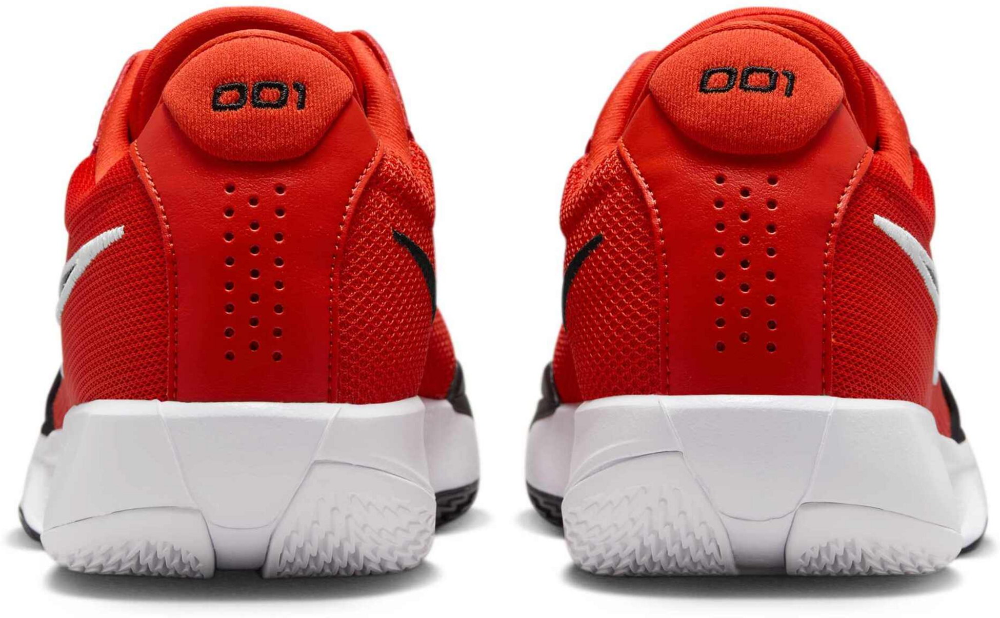 NIKE, Basketball Shoes G.t. Cut Academy