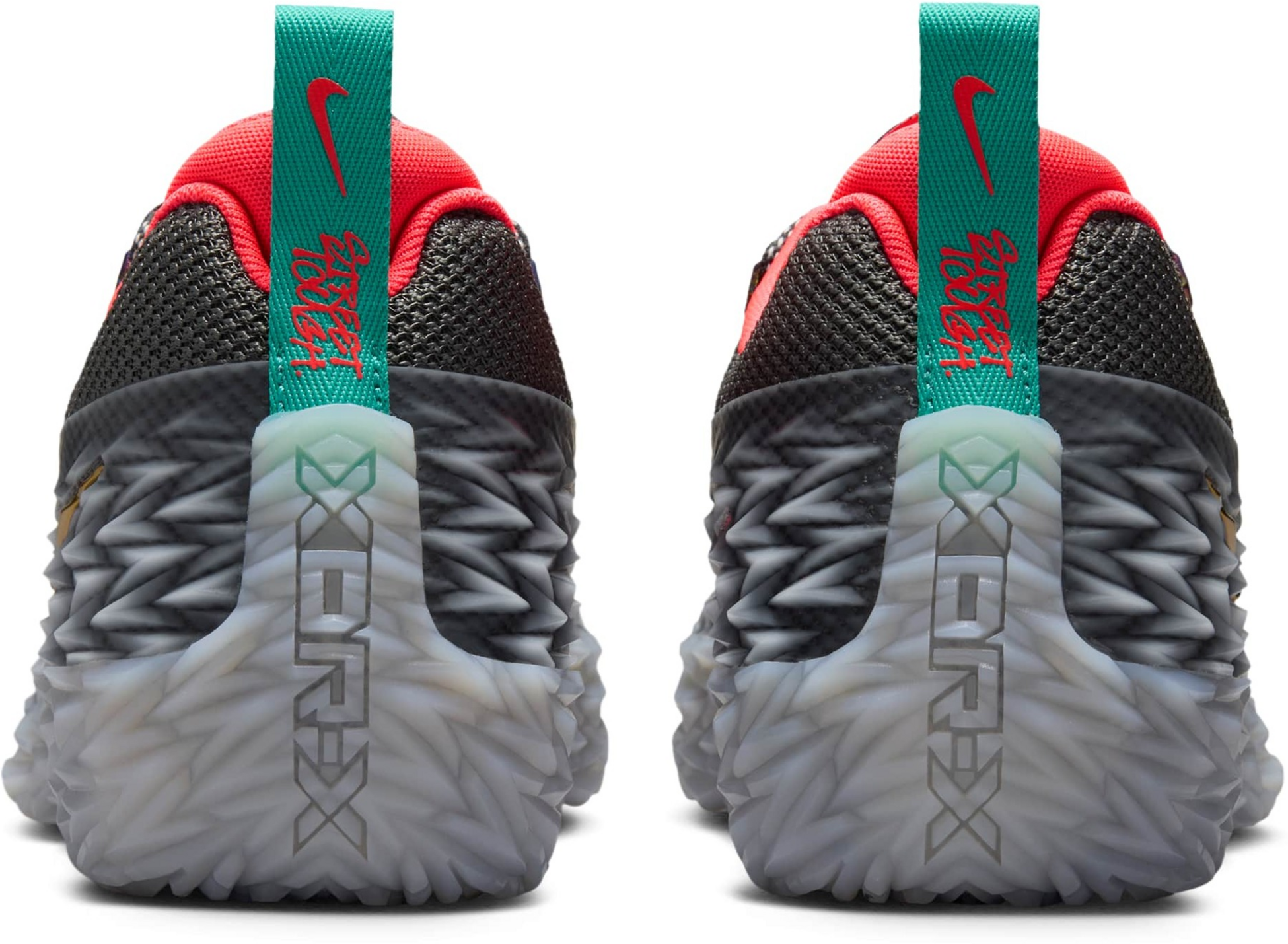 NIKE, Basketball Shoes S.t. Charge