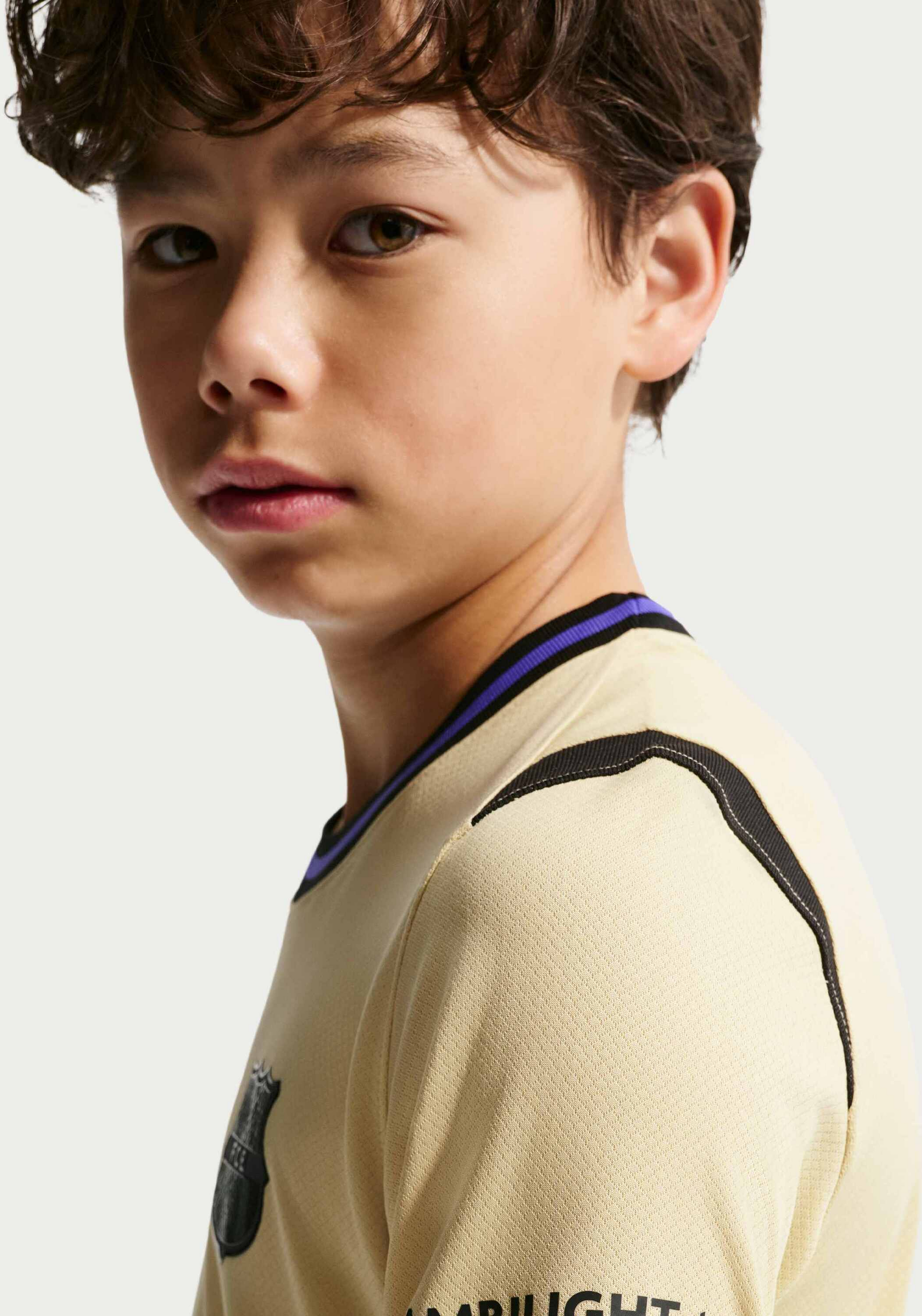 NIKE, Big Kids' Kobe Dri-fit Soccer Replica Jersey Fc Barcelona 2025/26 Stadium Away