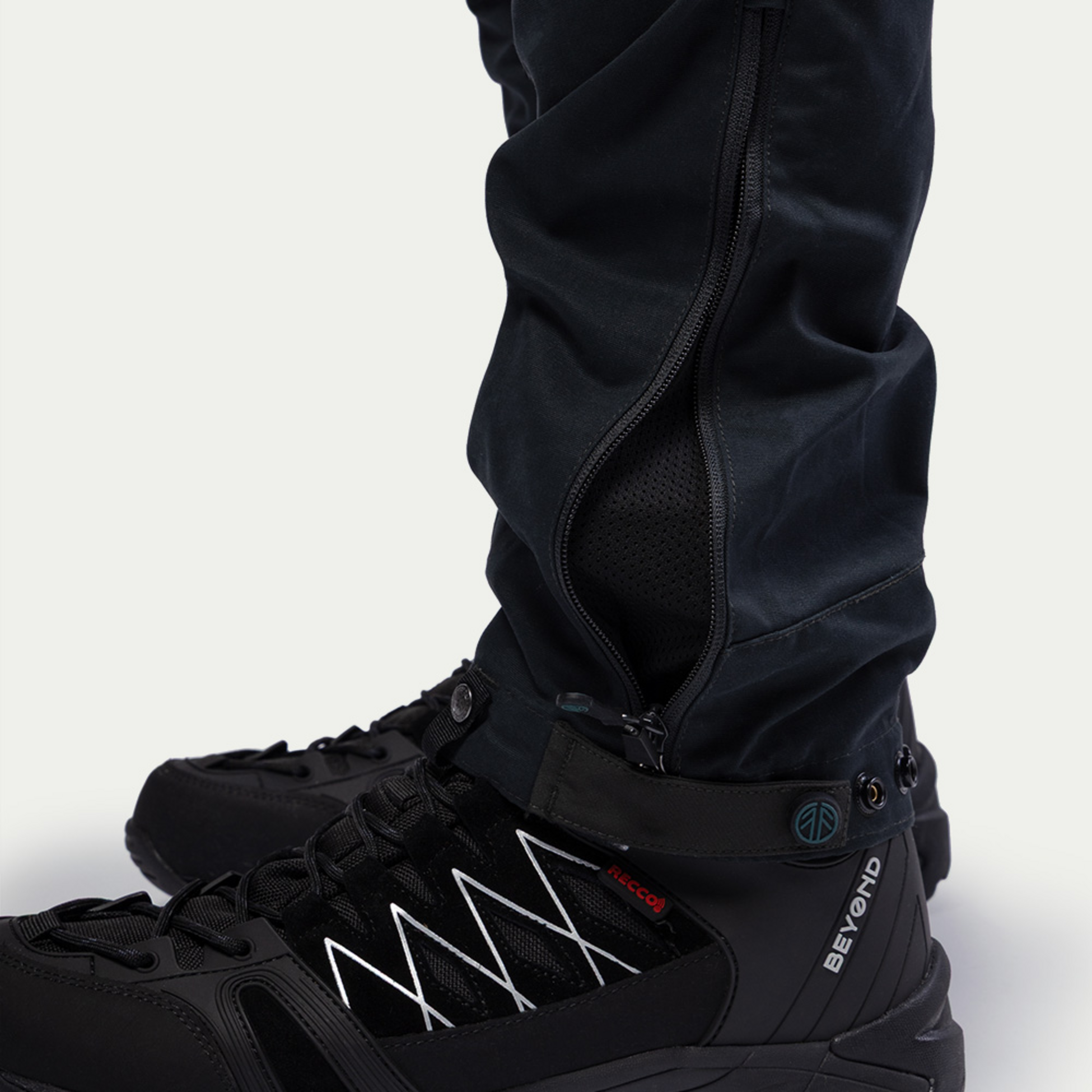 BEYOND NORDIC, Bn002-v2 Hiking Pants