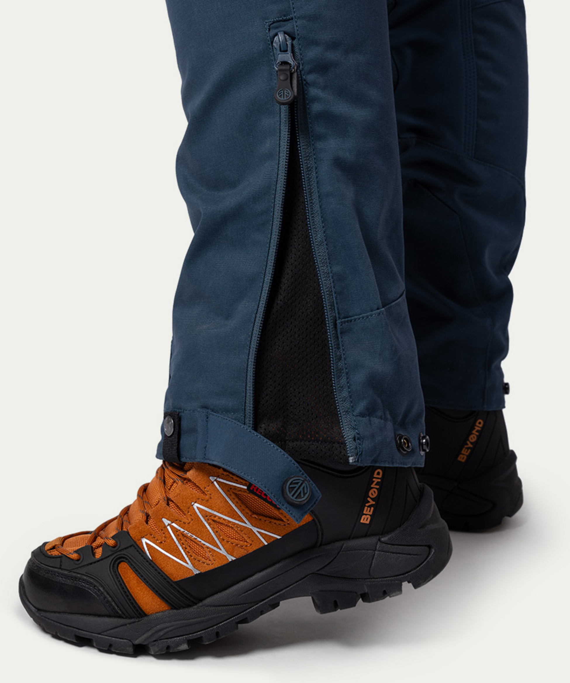 BEYOND NORDIC, Bn002-v2 Hiking Pants
