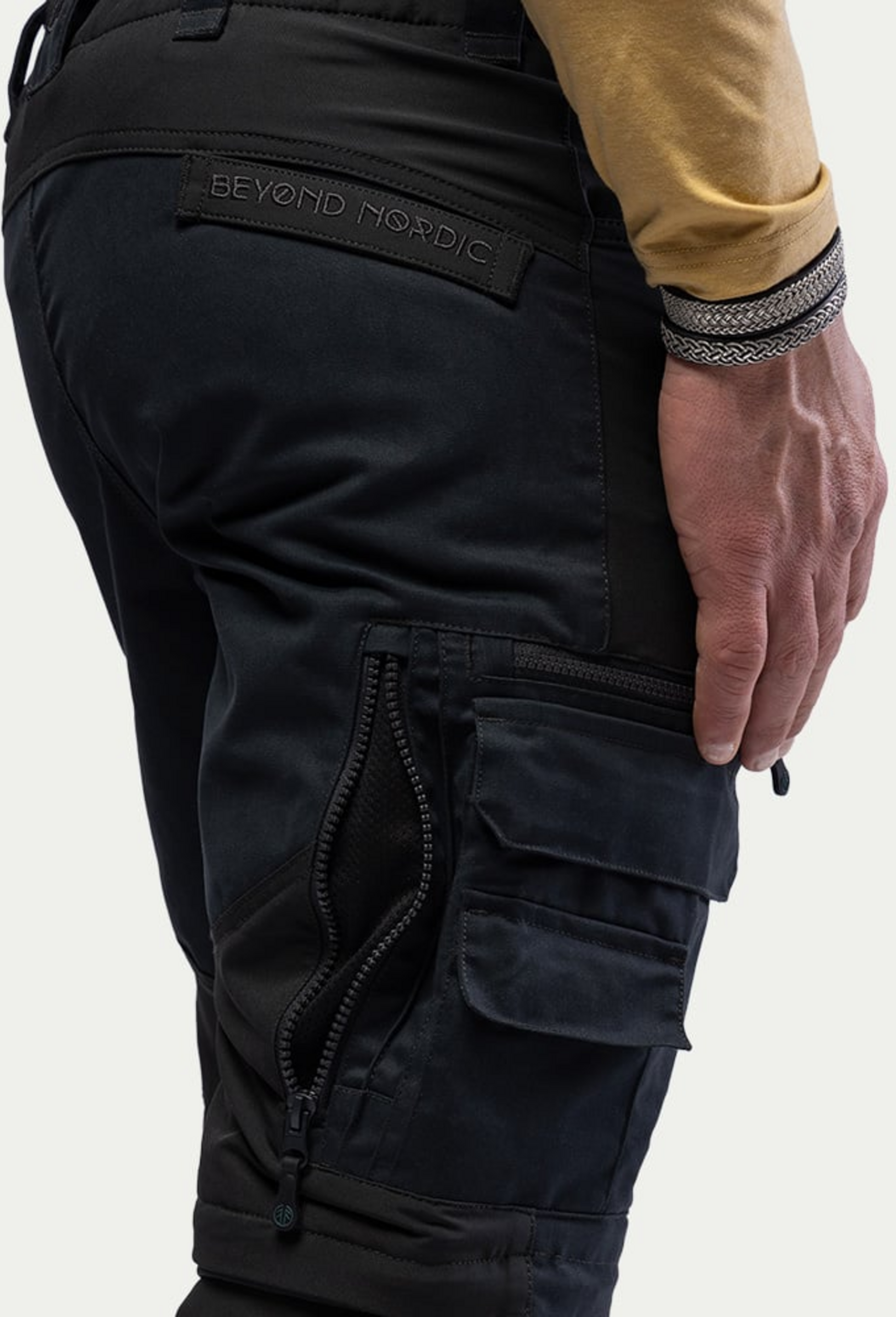 BEYOND NORDIC, Bn009 Zip-off Outdoor Pants Men's