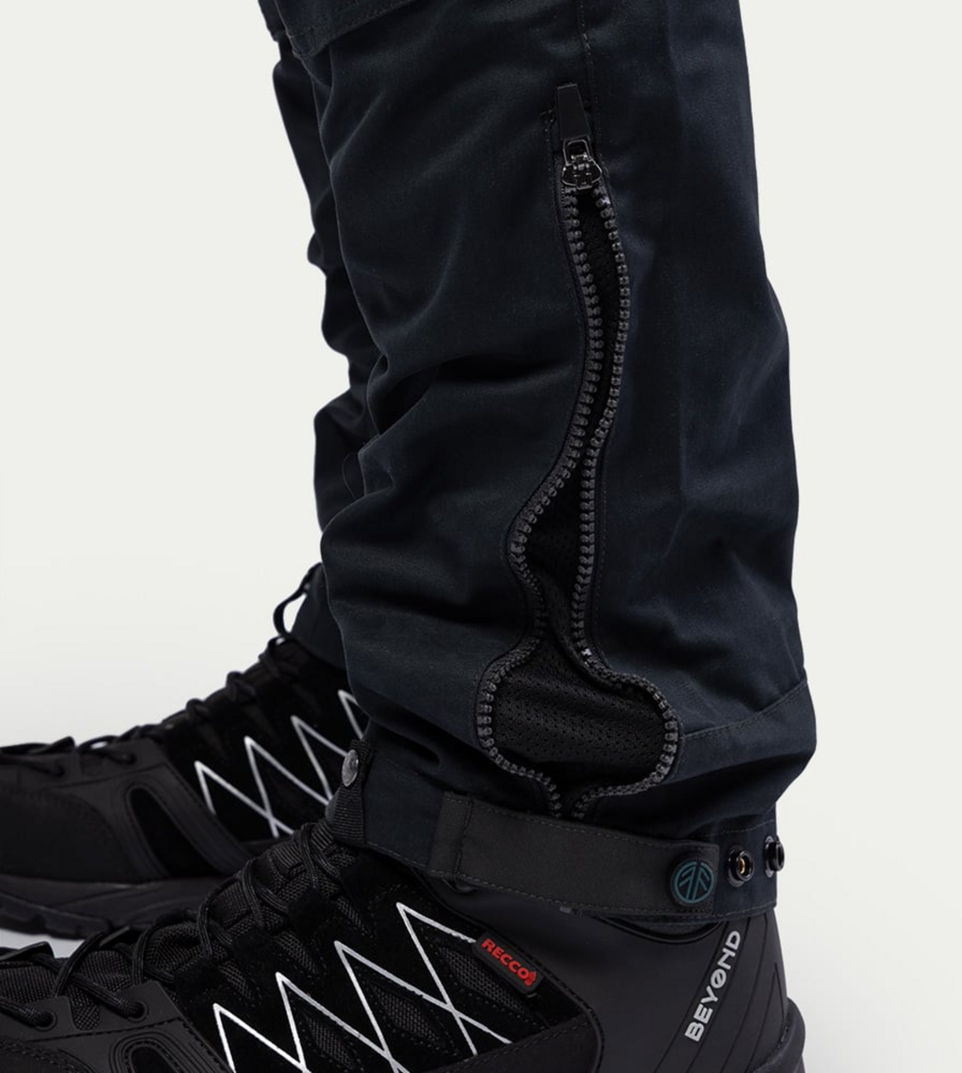 BEYOND NORDIC, Bn009 Zip-off Outdoor Pants Men's