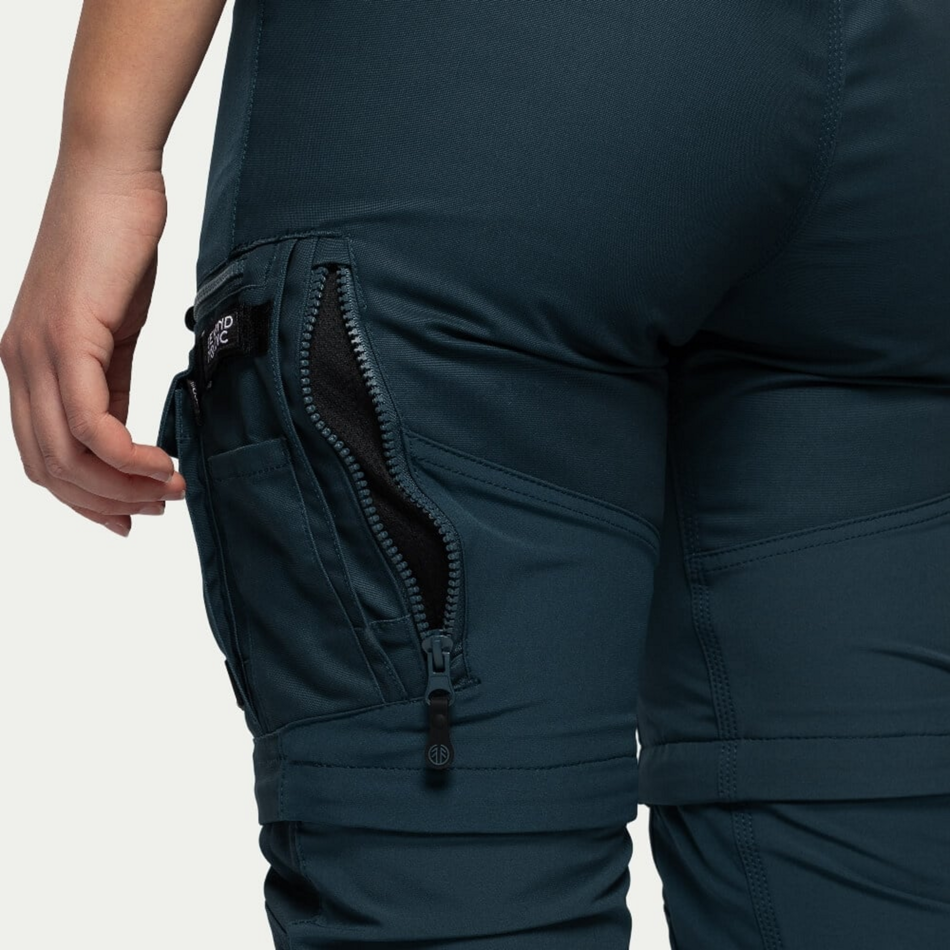 BEYOND NORDIC, Bn009 Zip-off Outdoor Pants Women's