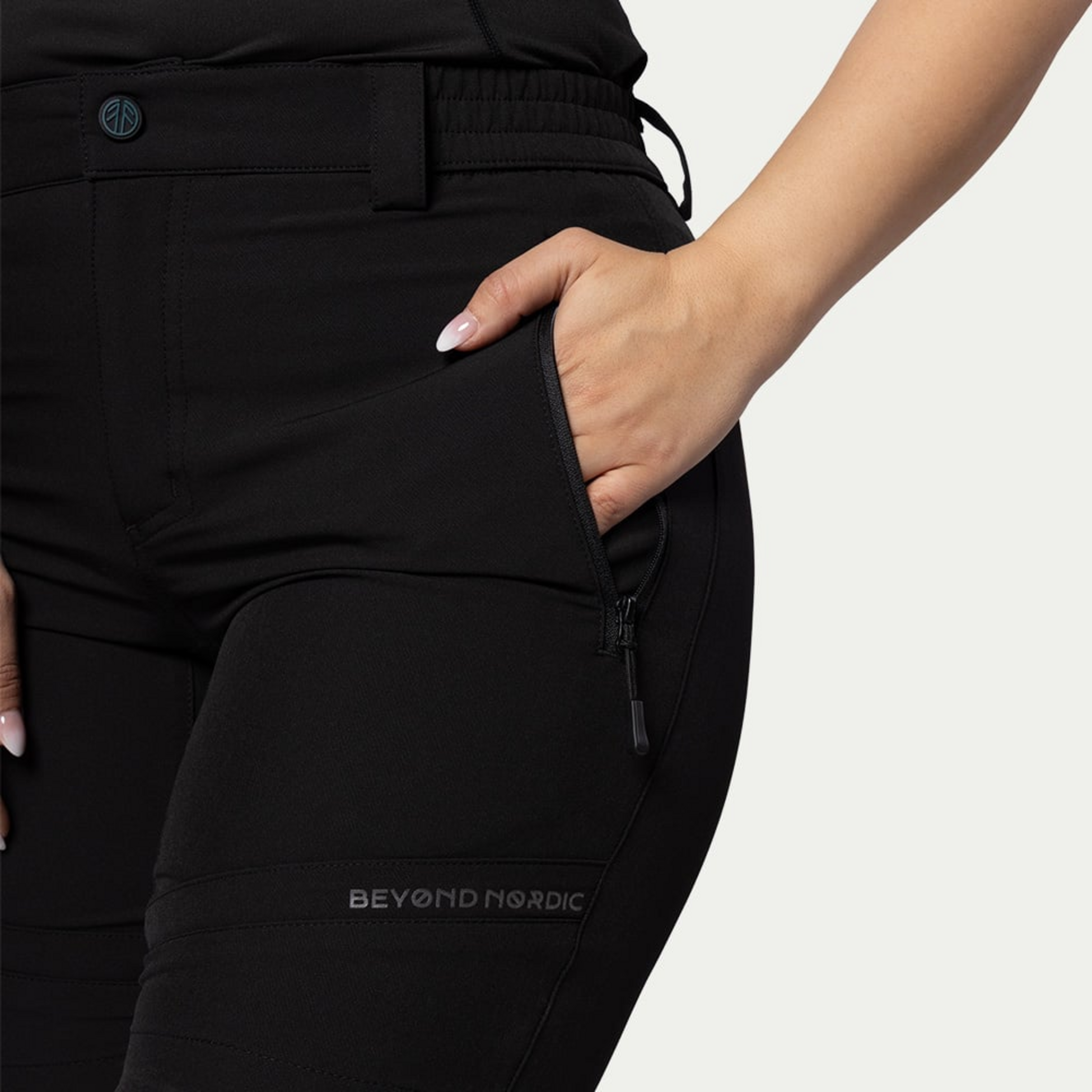 BEYOND NORDIC, Bn013 Lightweight Flex Shorts Women's