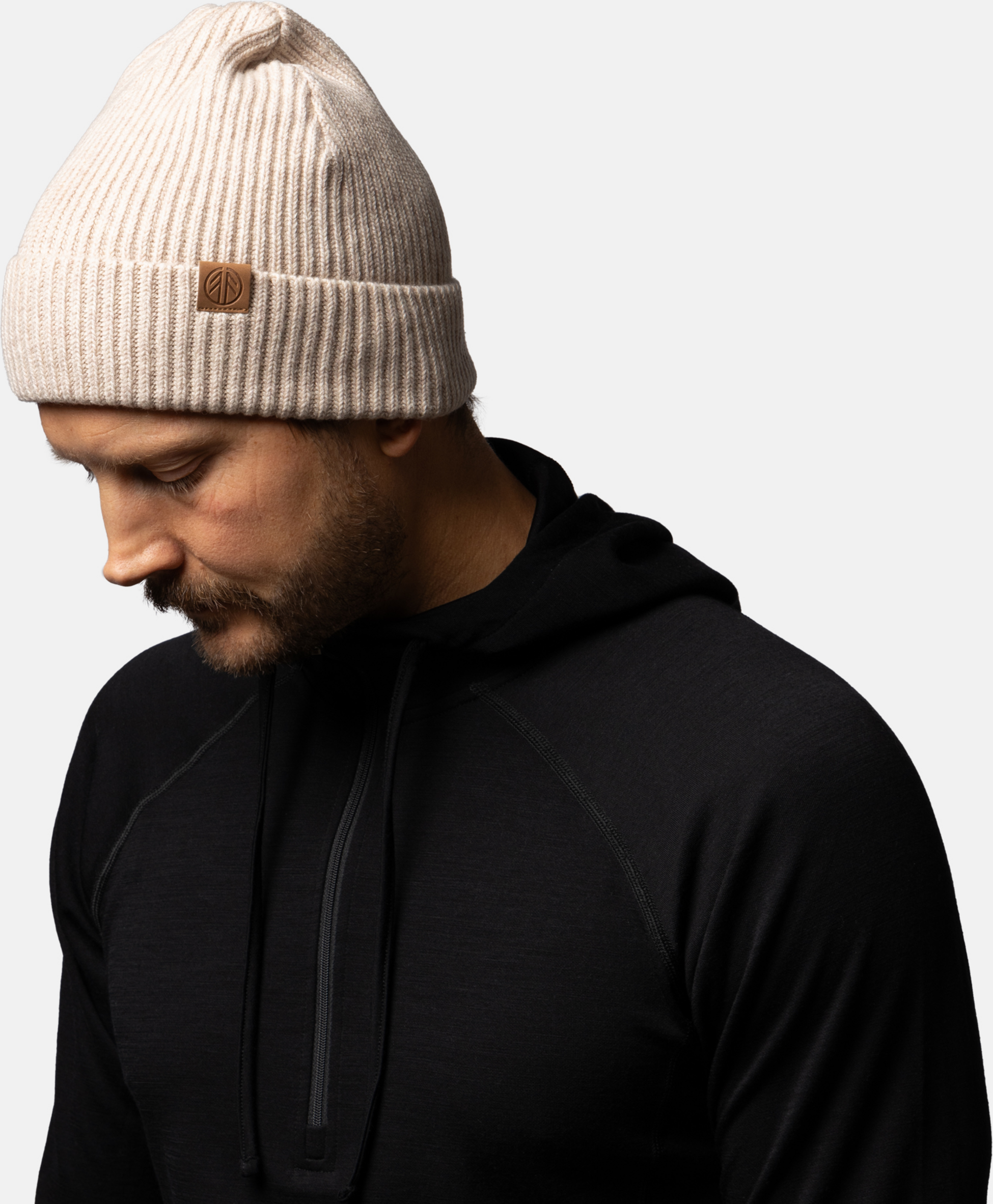 BEYOND NORDIC, Bn202 Knitted Merino Mössa