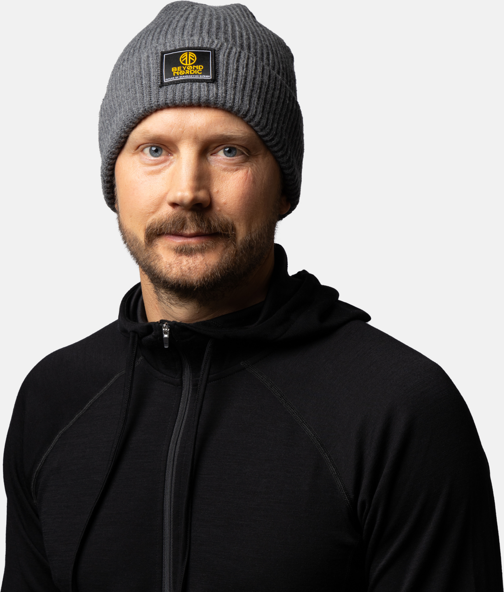 BEYOND NORDIC, Bn203 Knitted Wool Mössa