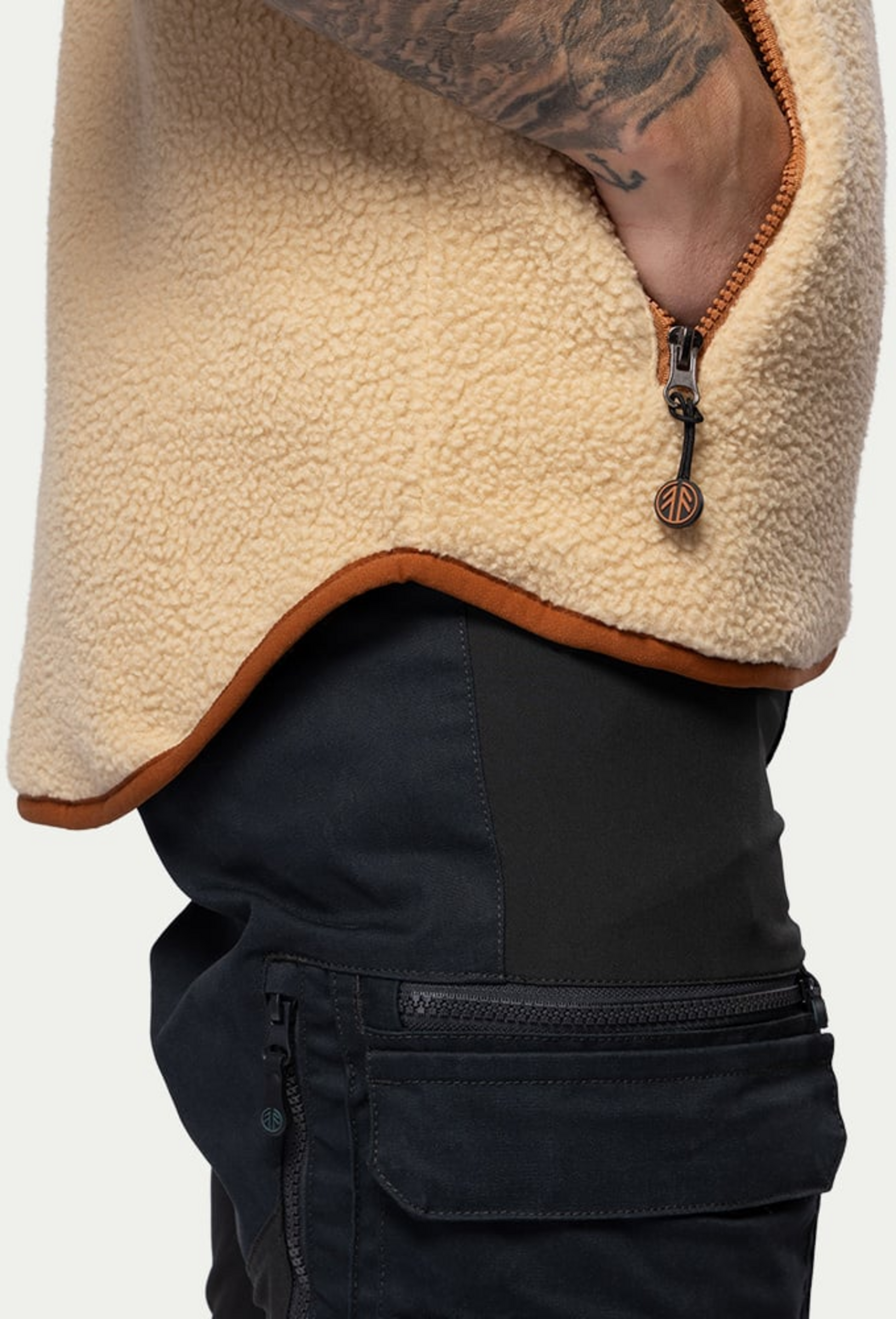 BEYOND NORDIC, Bn309 Retro Pile Vest Men's