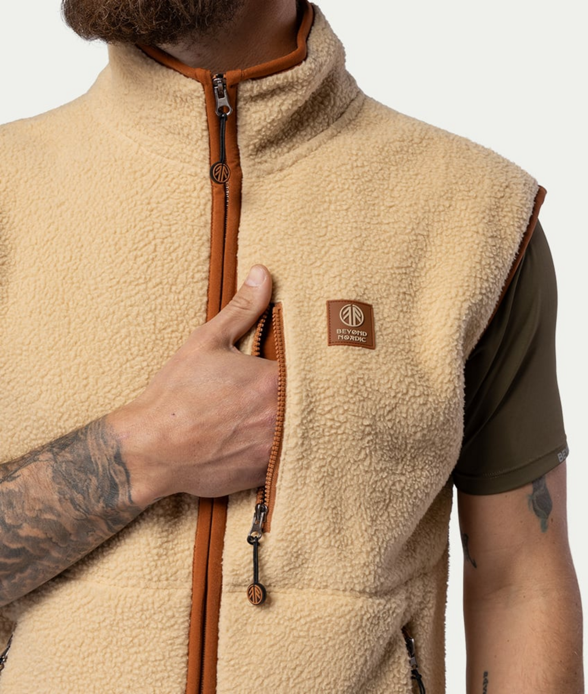 BEYOND NORDIC, Bn309 Retro Pile Vest Men's