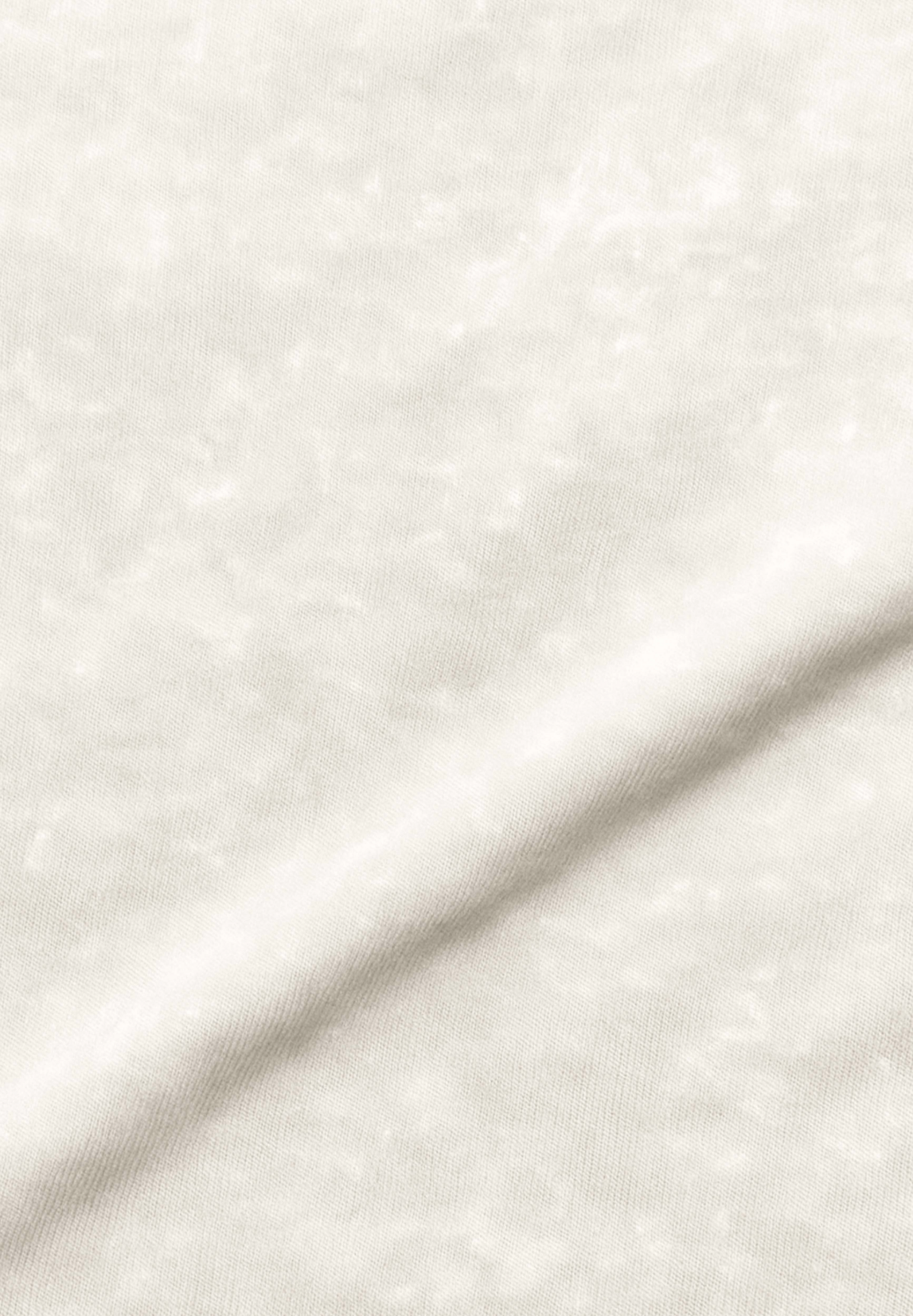 GORILLA WEAR, Churchill Stringer