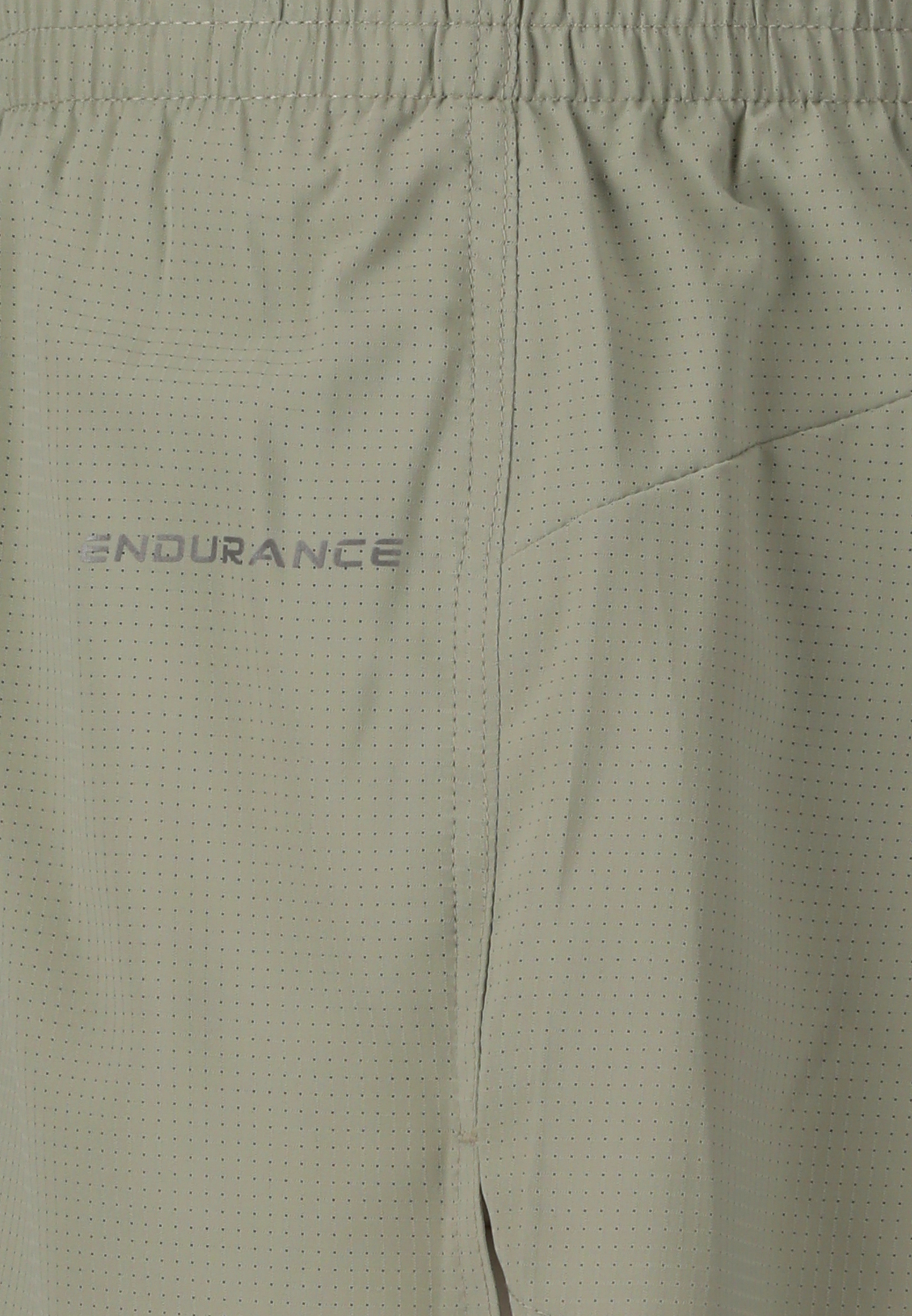 ENDURANCE, Comily