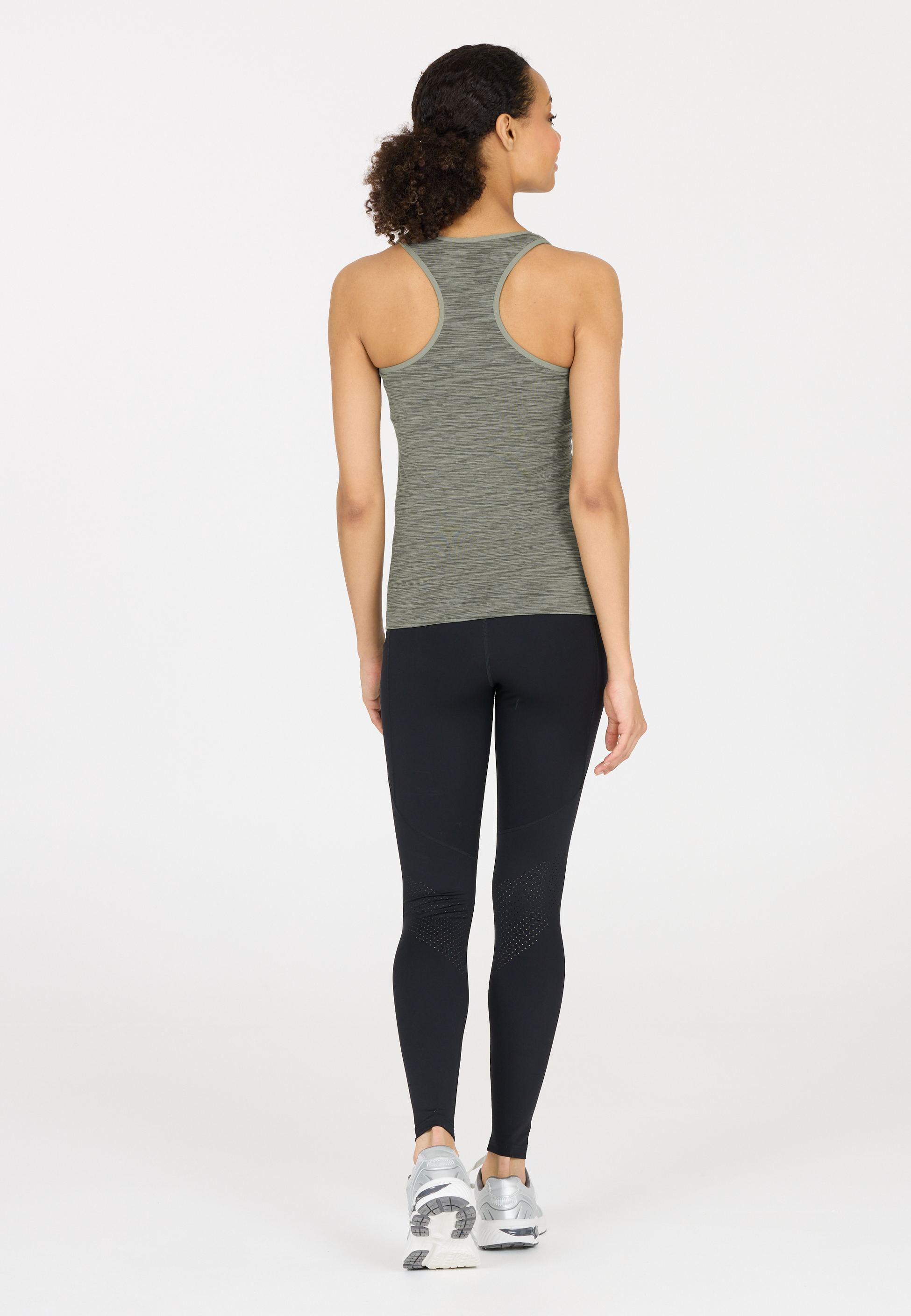 ENDURANCE, Crina Top