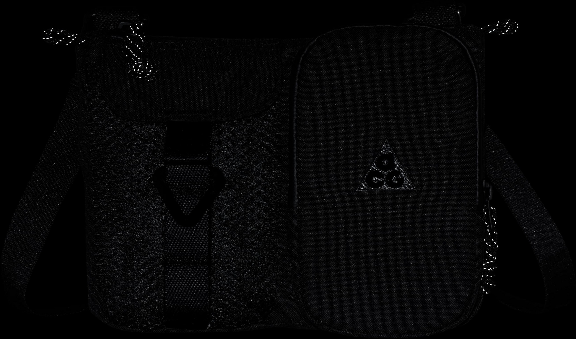 NIKE, Cross-body Bag (3l) Acg 'daymax'