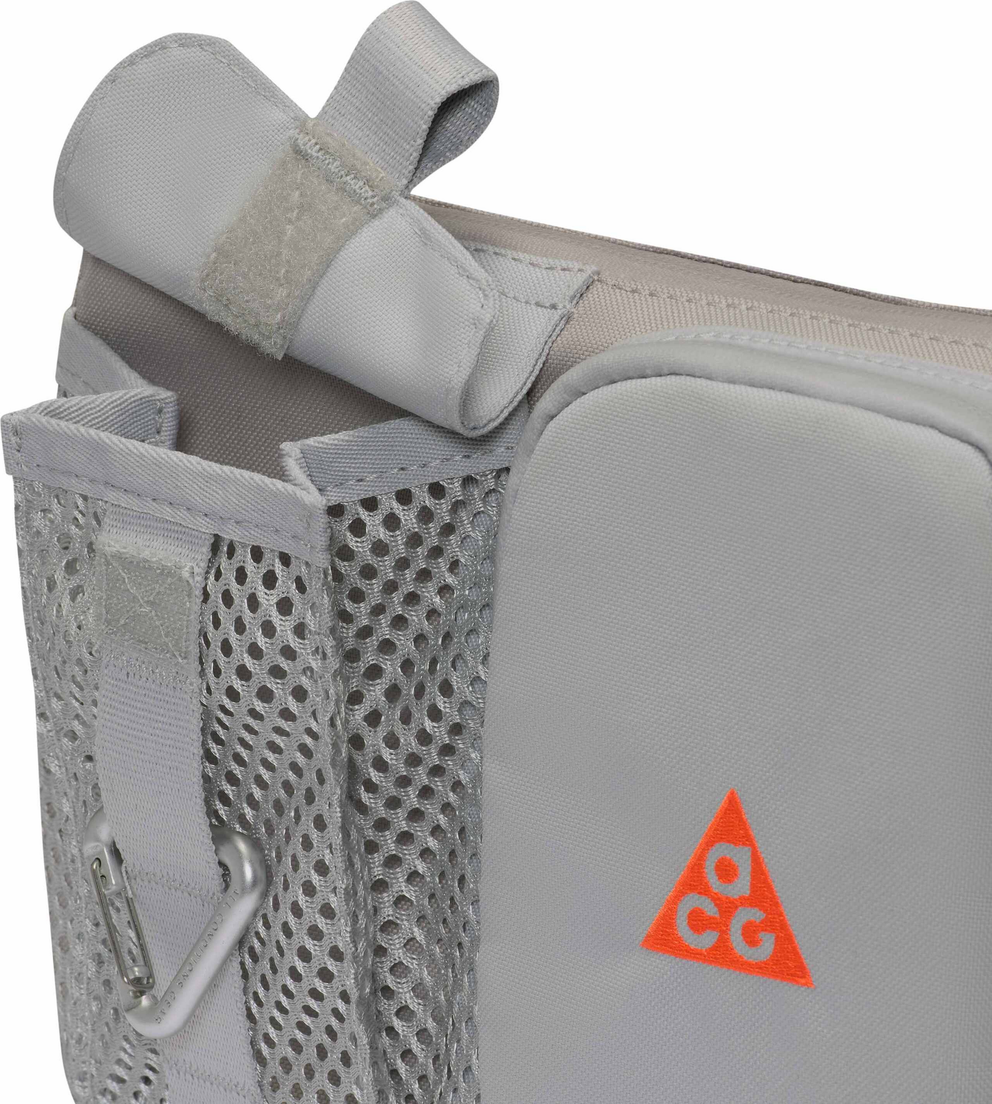 NIKE, Cross-body Bag (3l) Acg 'daymax'