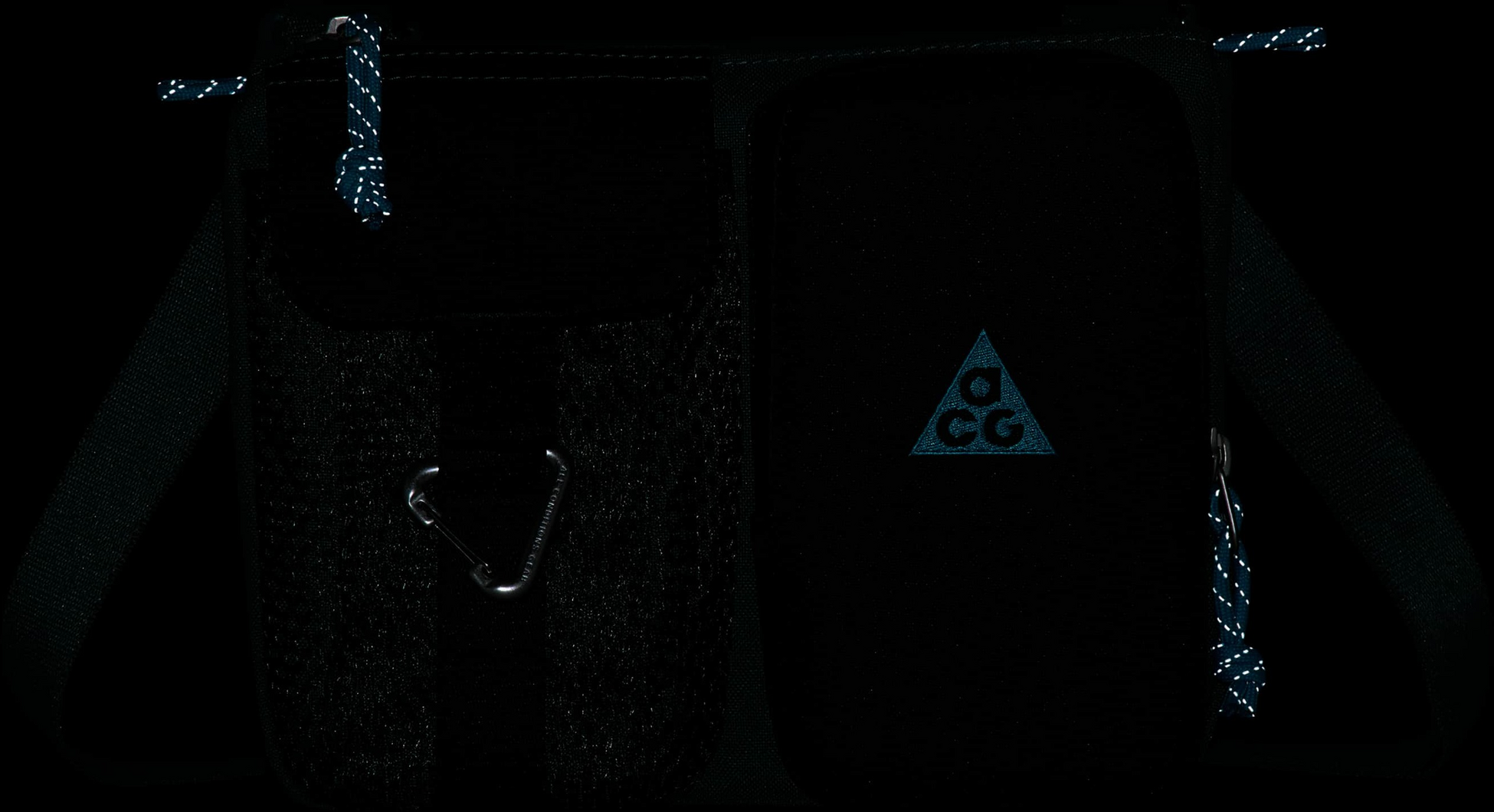NIKE, Cross-body Bag (3l) Acg 'daymax'