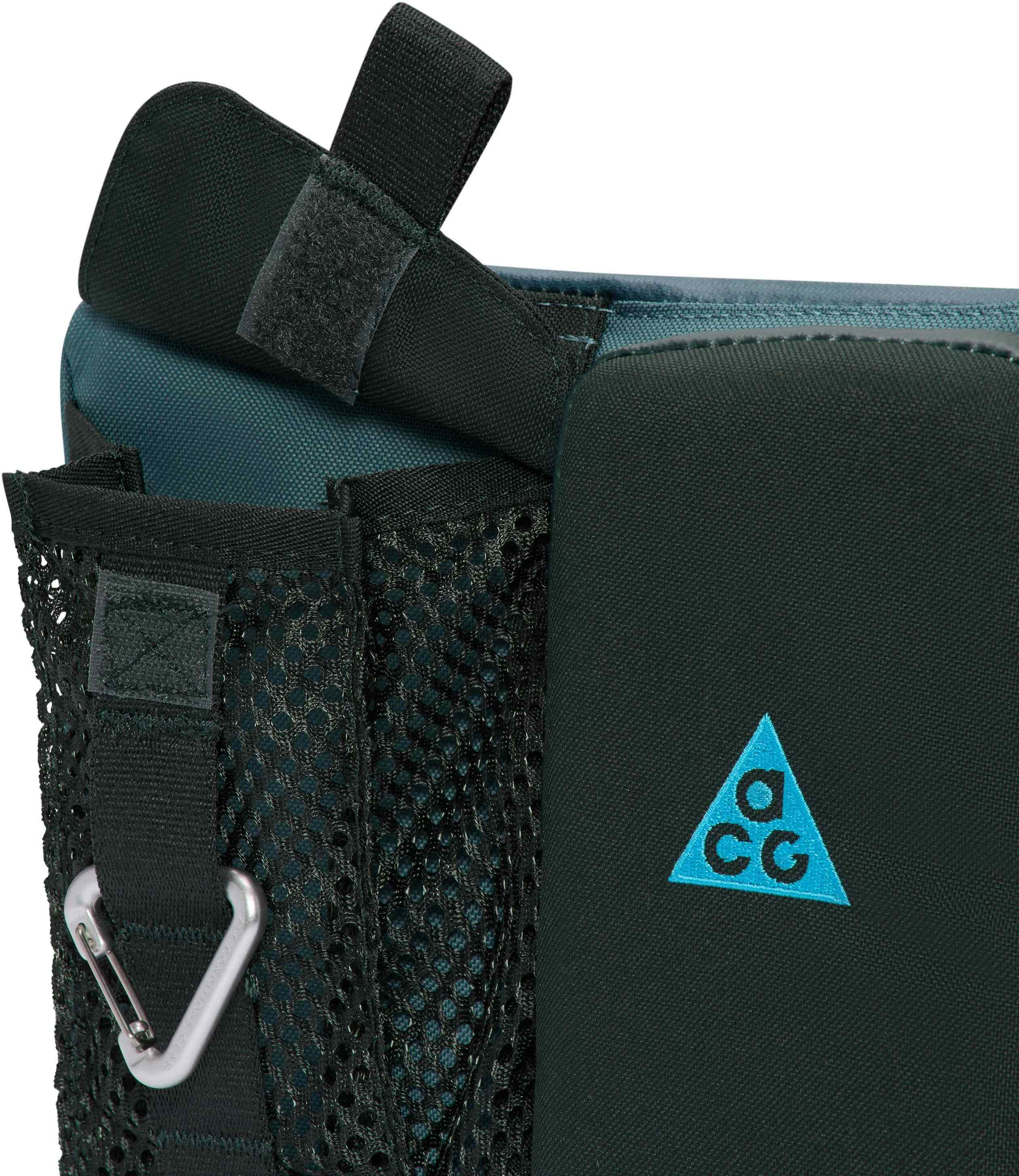 NIKE, Cross-body Bag (3l) Acg 'daymax'