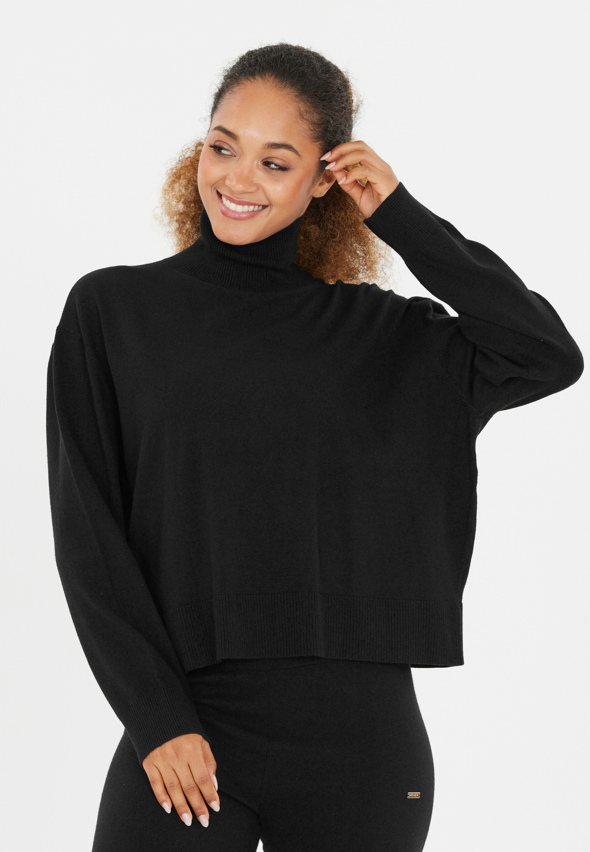 ATHLECIA, Dava Turtleneck Sweater