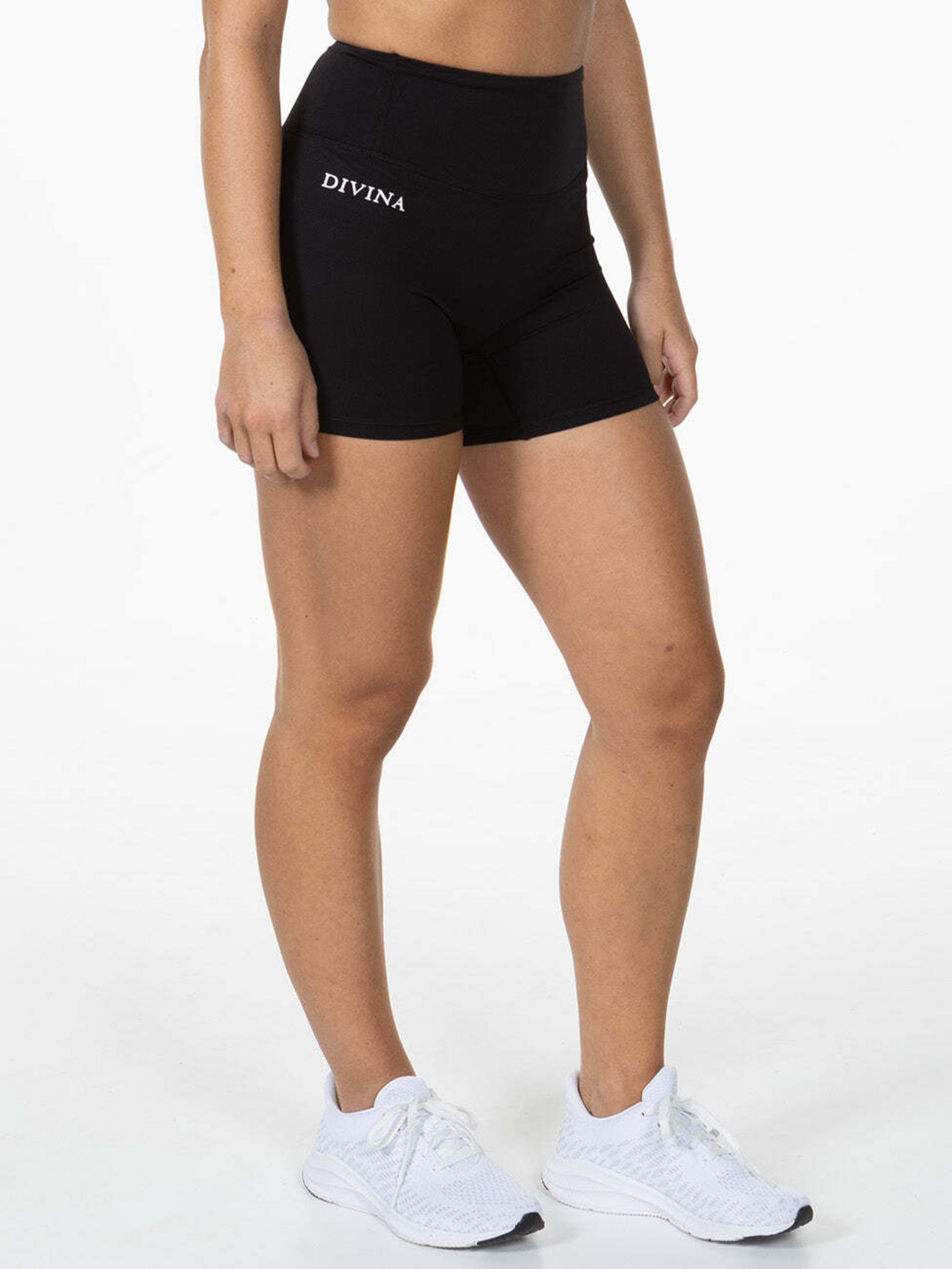 DIVINA, Divina Shorts 'valens'