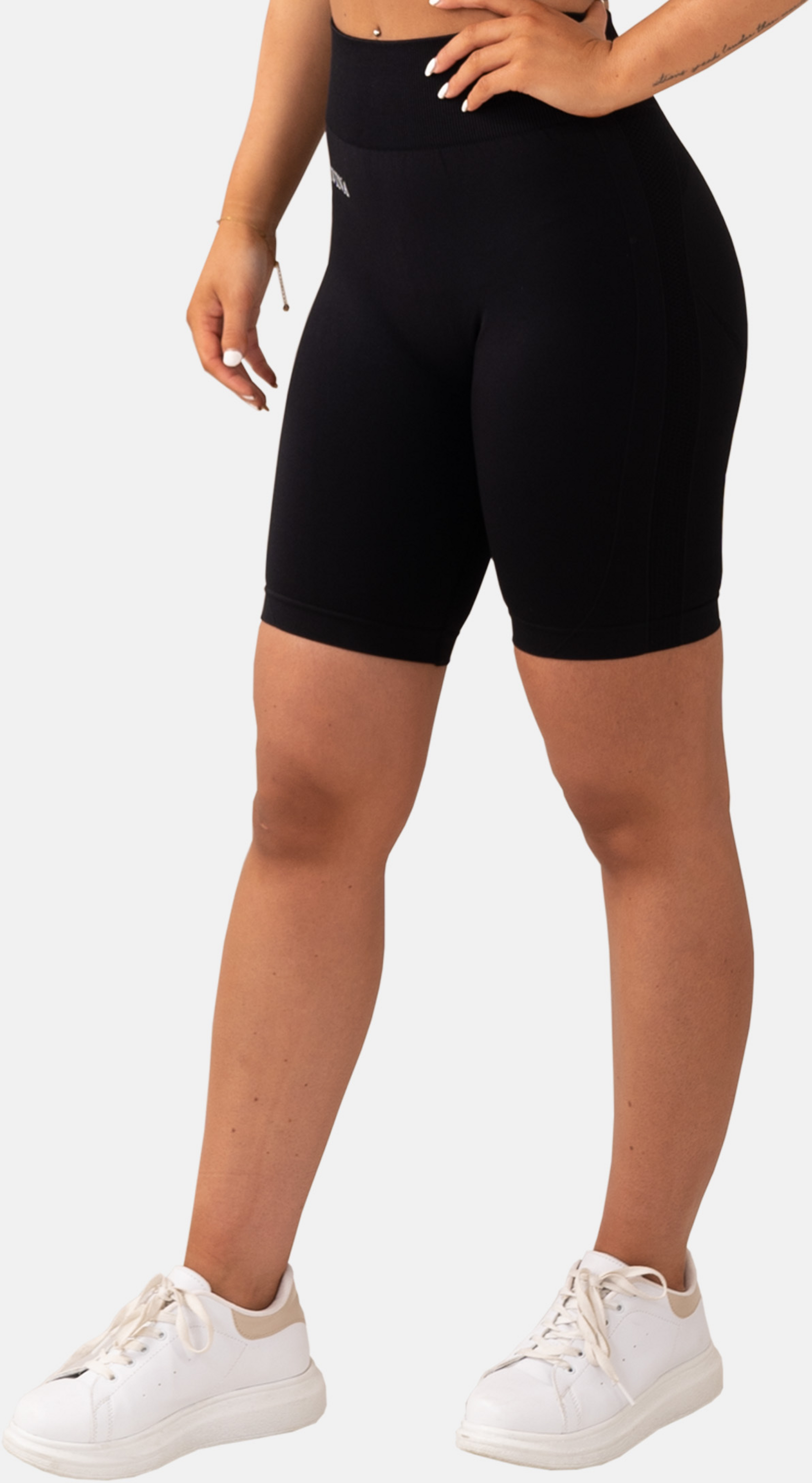 DIVINA, Divina Shorts &ldquo;four&rdquo;